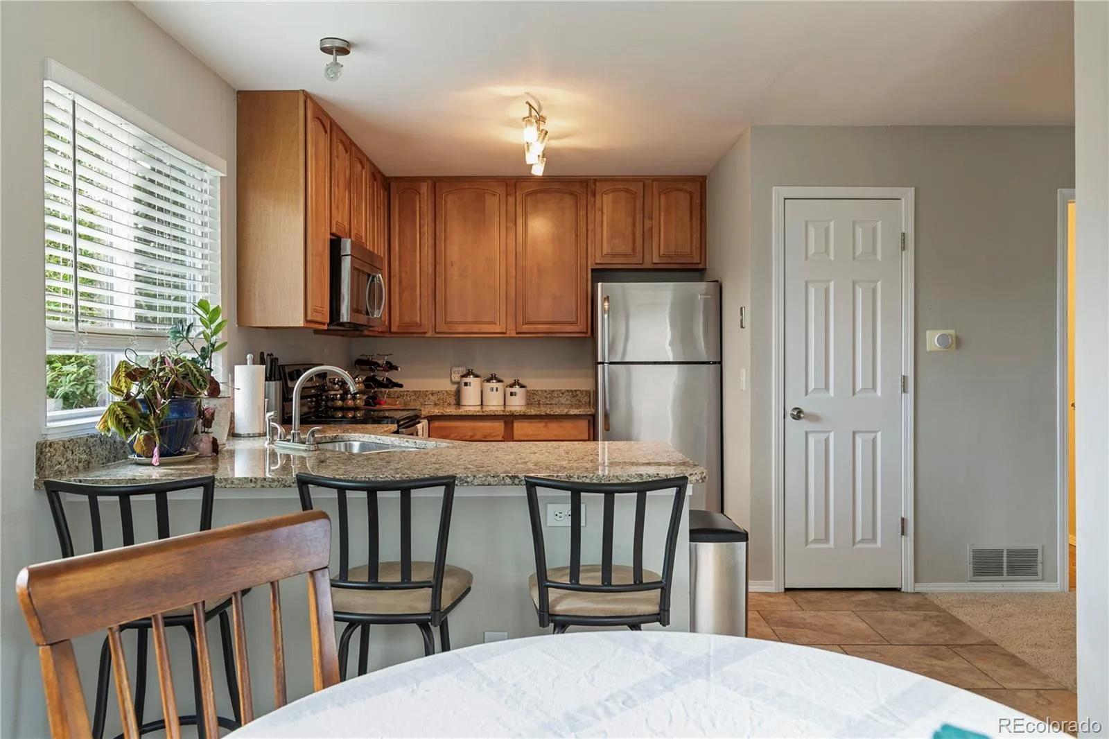 633 Walden Court Littleton CO 80126 | MLS #REC1709231 08182026151851 1600 8