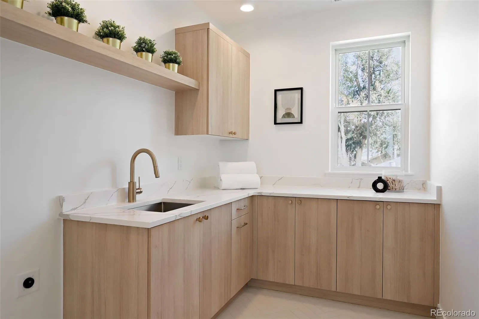 2175 S Humboldt Street Denver CO 80210 | MLS #REC1710480 08302026221630 1600 29