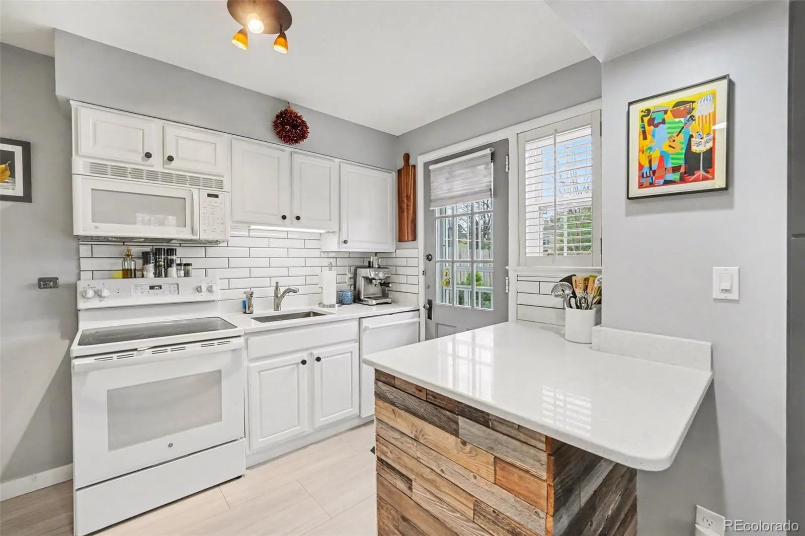 04152026235634 1600 8