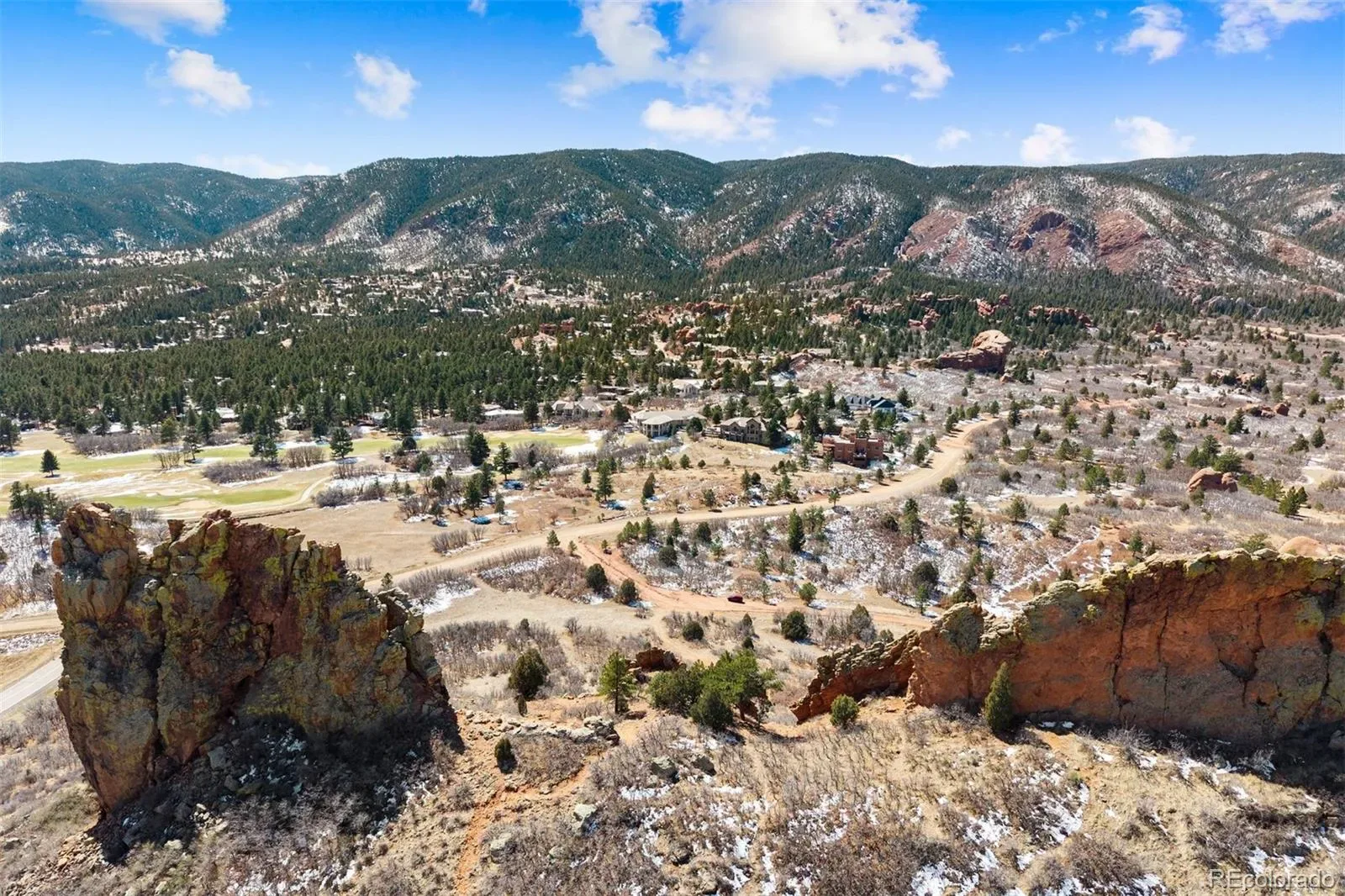5939 Country Club Drive Larkspur CO 80118 | MLS #REC1712819 03212026055203 1600 12