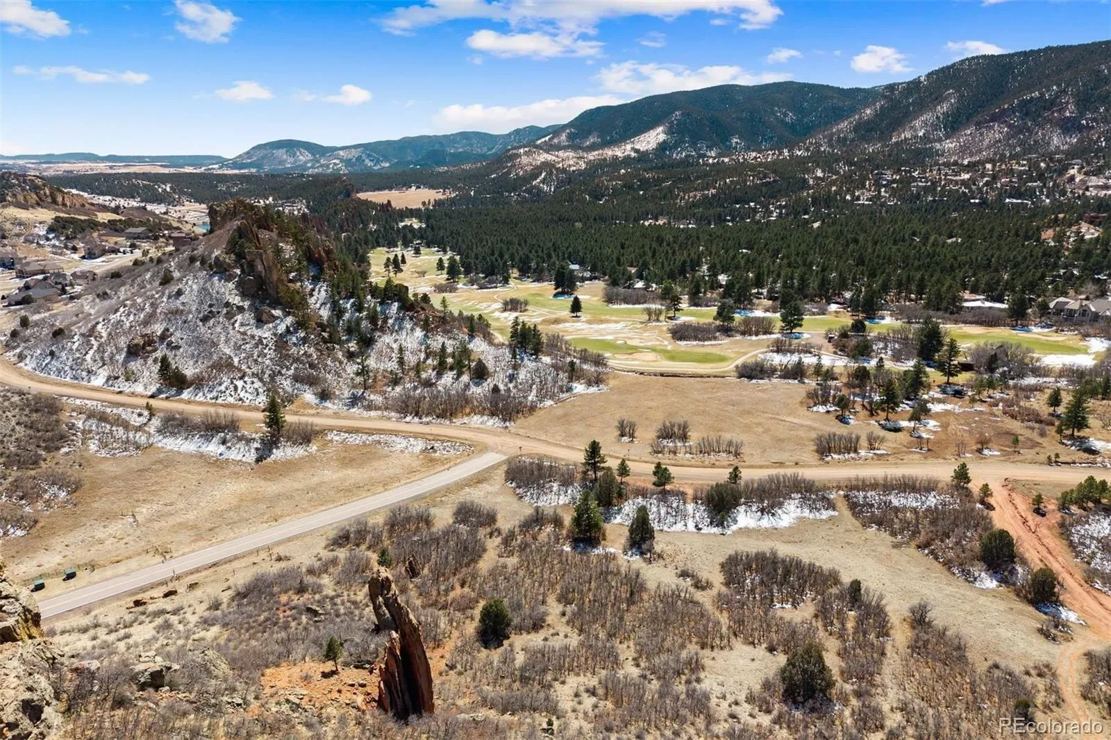 5939 Country Club Drive Larkspur CO 80118 | MLS #REC1712819 03212026055203 1600 13