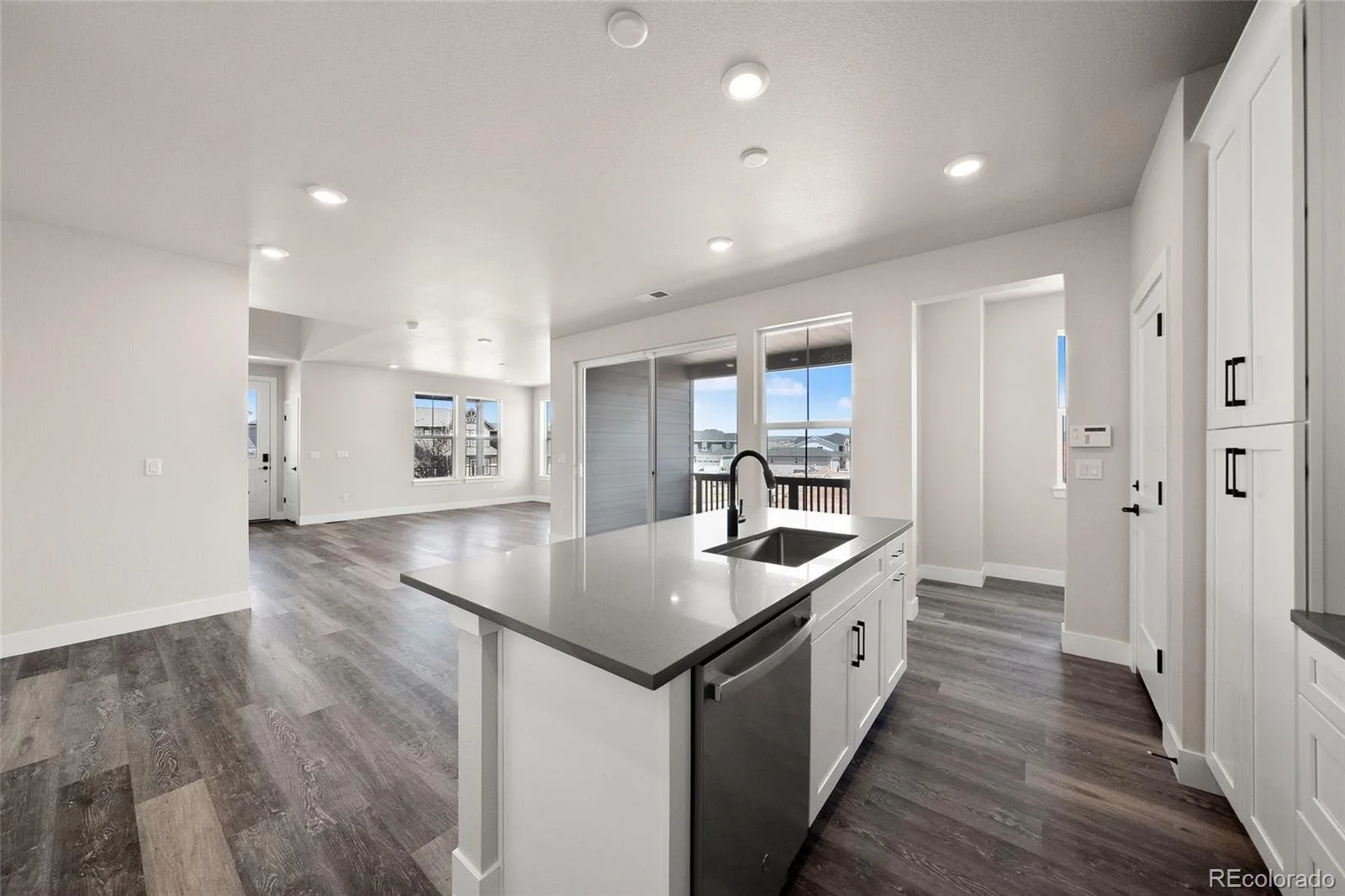 8741 Whiteclover Street Littleton CO 80125 | MLS #REC1715661 06022026062024 1600 13
