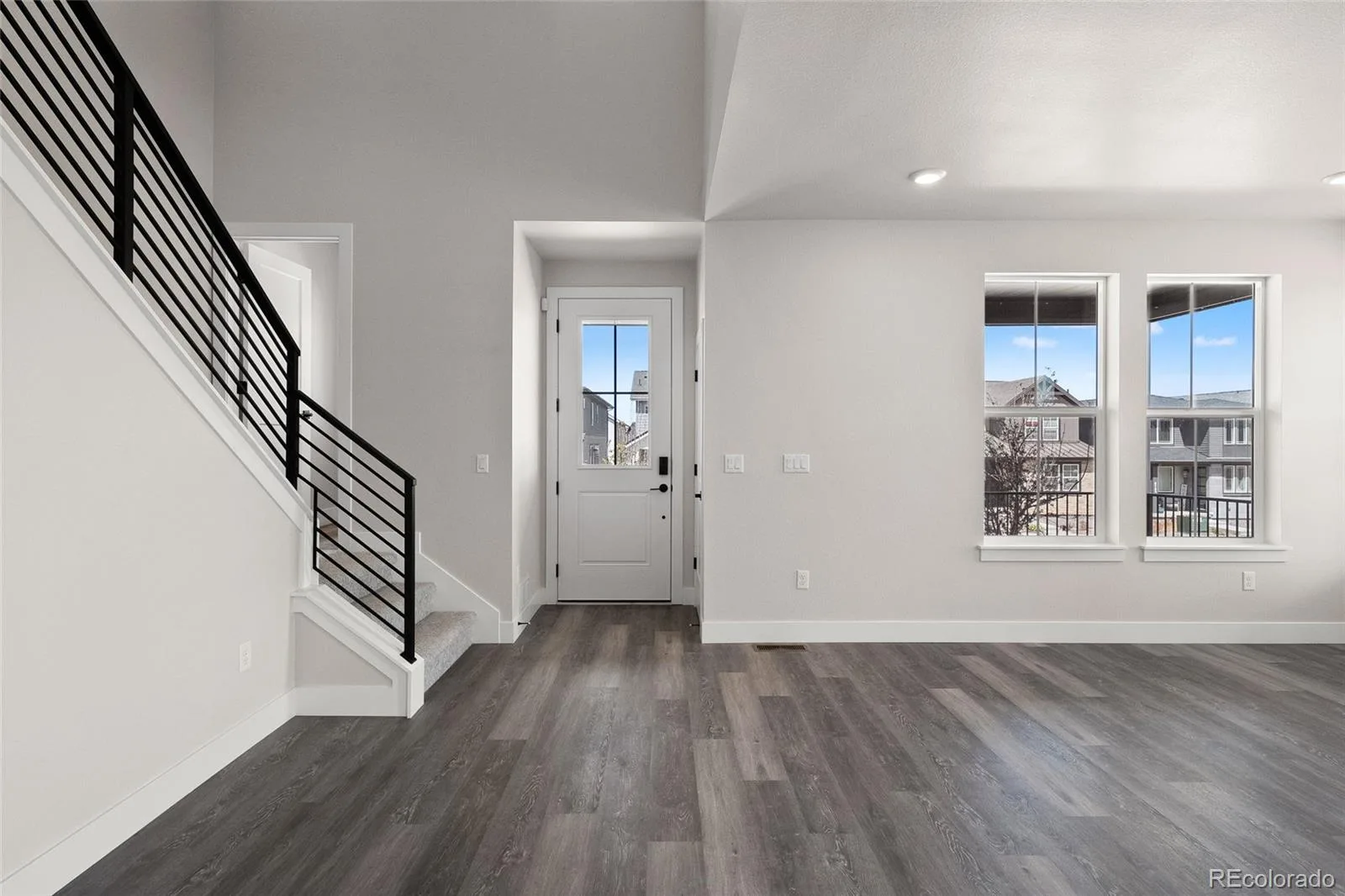 8741 Whiteclover Street Littleton CO 80125 | MLS #REC1715661 06022026062024 1600 16