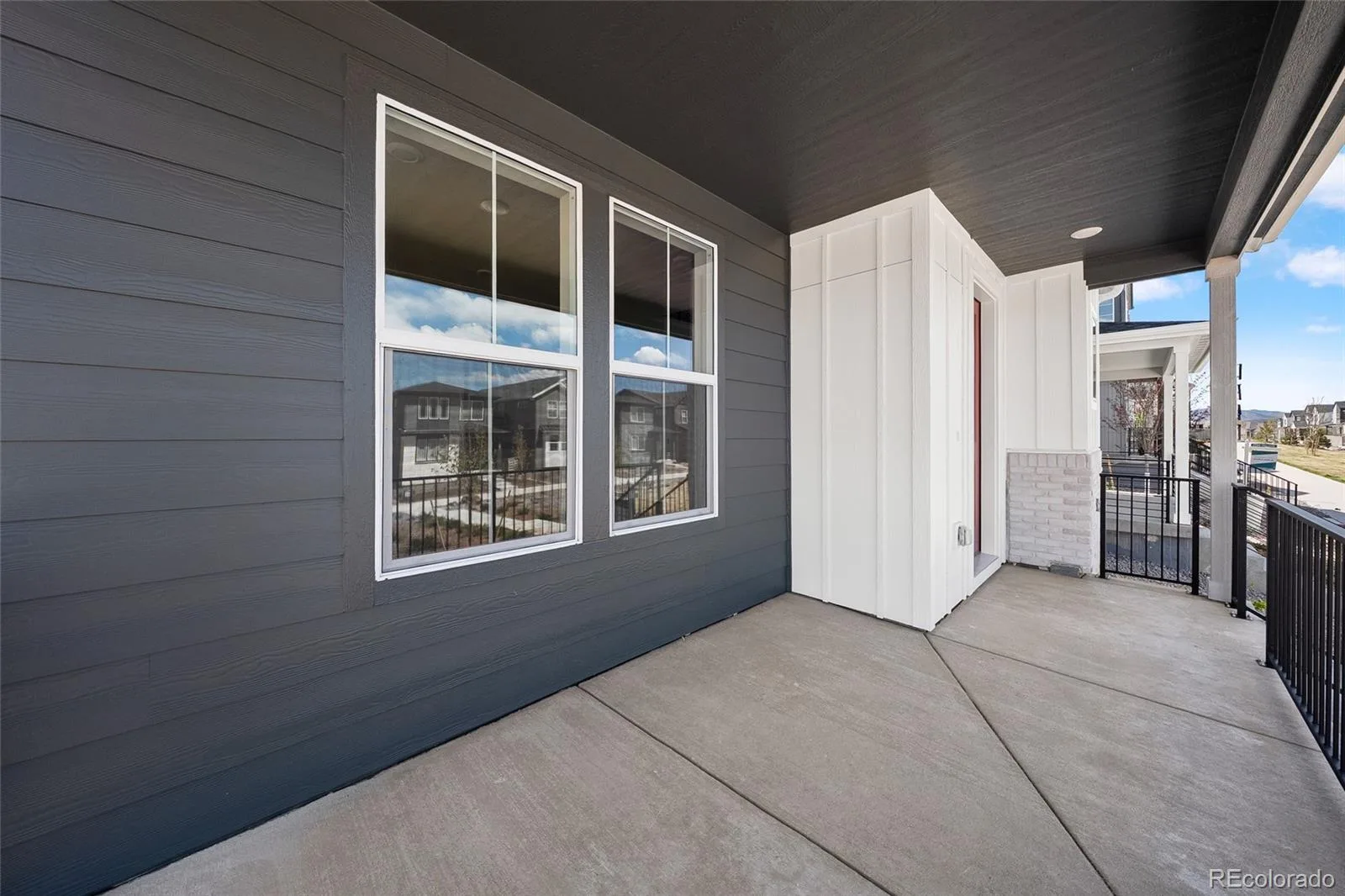 8741 Whiteclover Street Littleton CO 80125 | MLS #REC1715661 06022026062024 1600 2