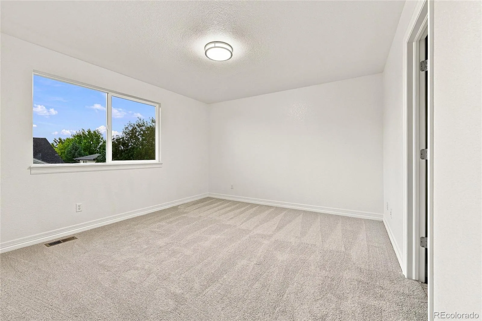 20253 E Euclid Place Aurora CO 80016 | MLS #REC1716999 08282026151659 1600 29