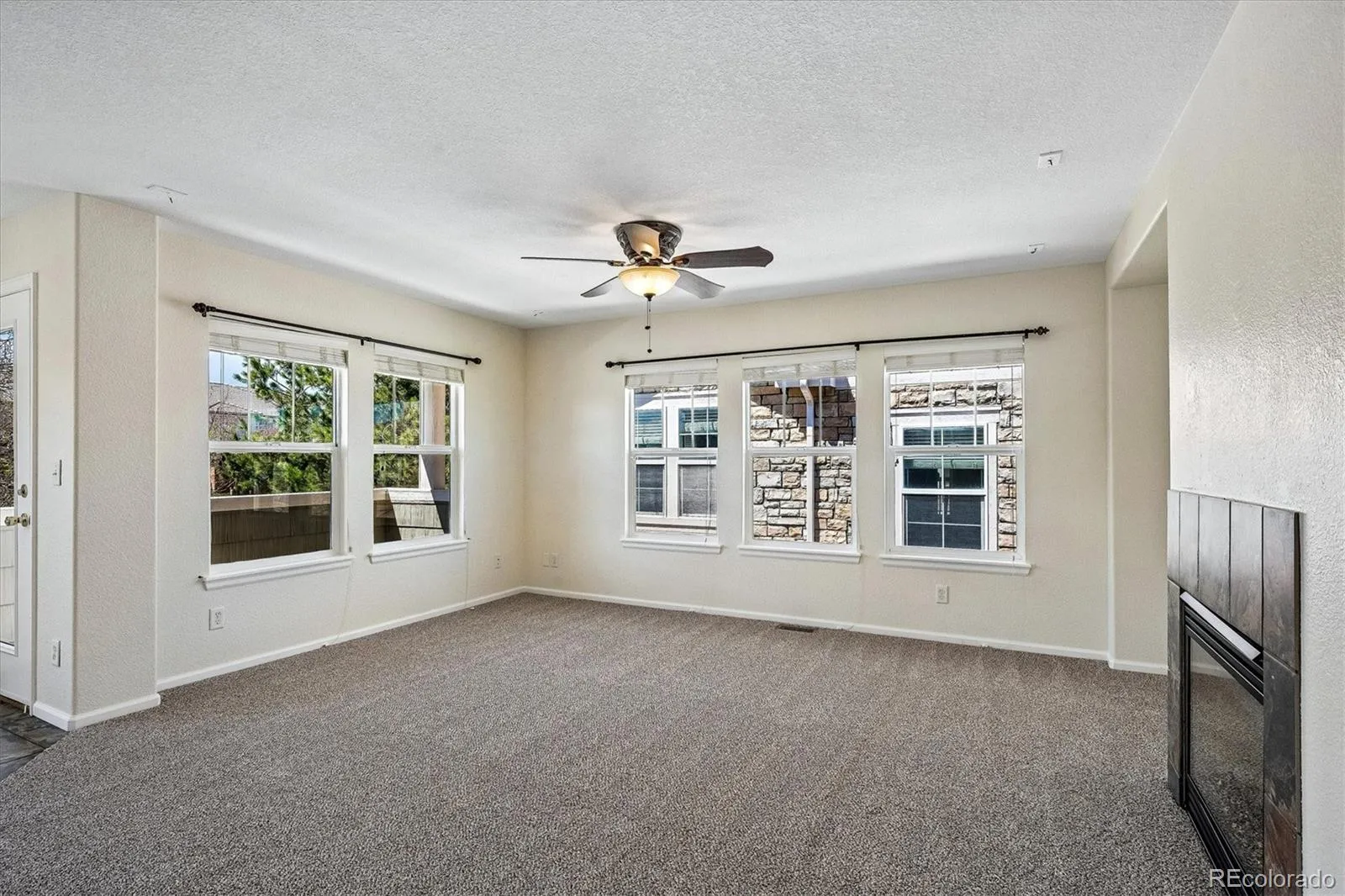11881 Bolton Circle Parker CO 80134 | MLS #REC1717609 05122026225052 1600 32