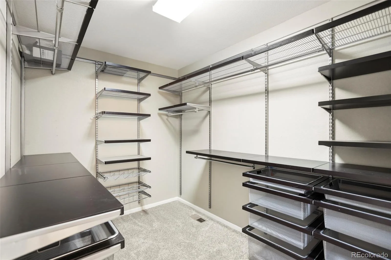 6668 S Killarney Court Aurora CO 80016 | MLS #REC1719043 08032026203147 1600 26