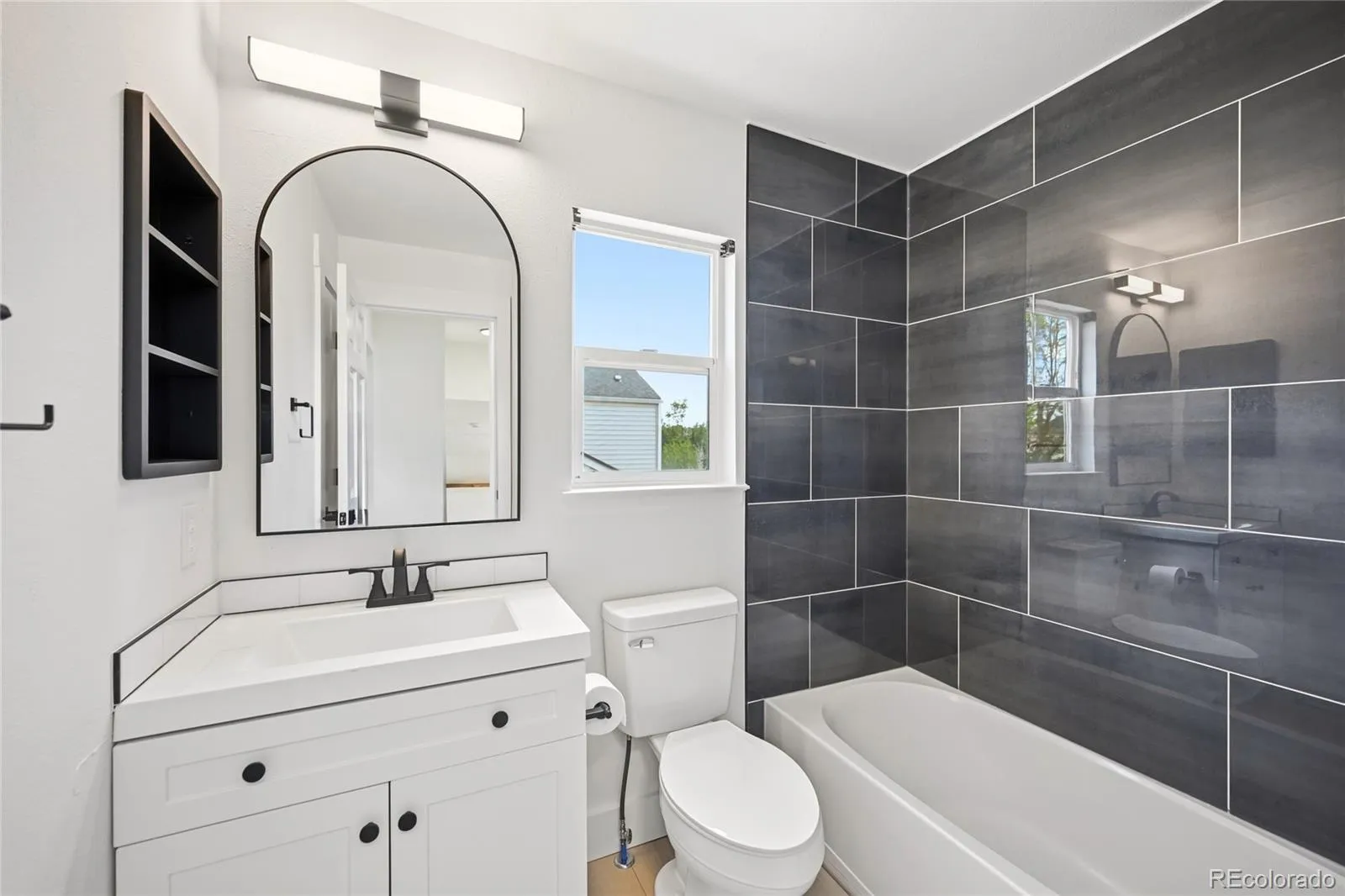 19036 E Ithaca Place Aurora CO 80013 MLS #REC1720002 05222026215739 1600 16