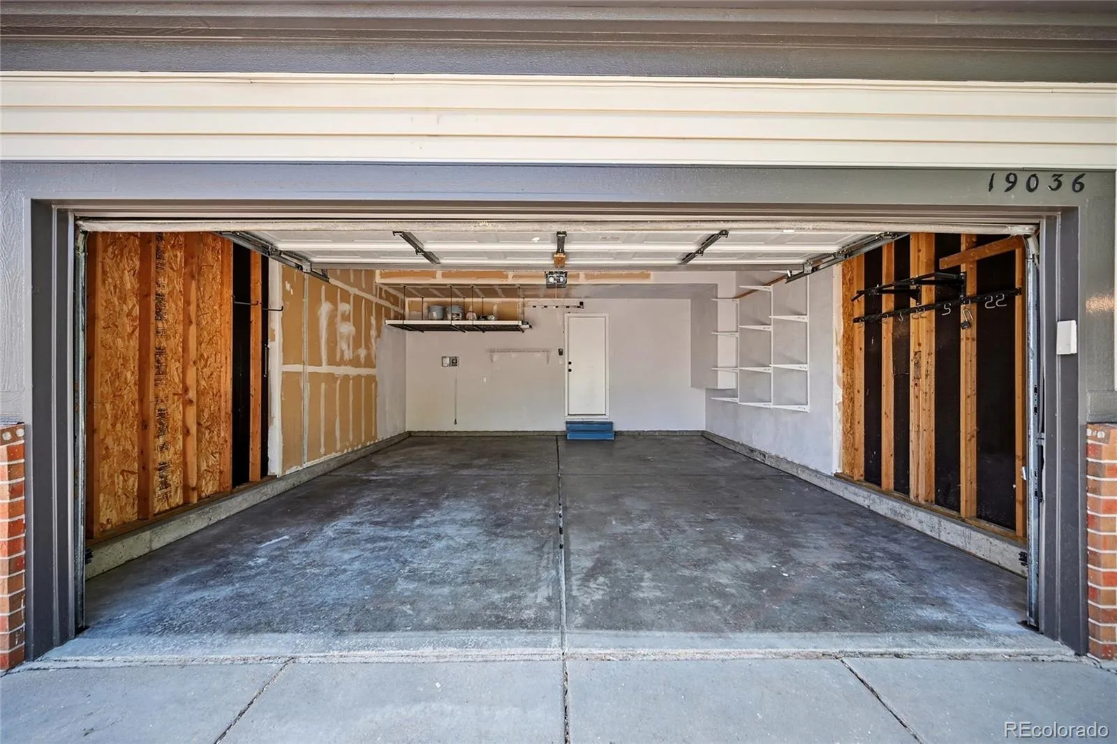 19036 E Ithaca Place Aurora CO 80013 MLS #REC1720002 05222026215739 1600 23