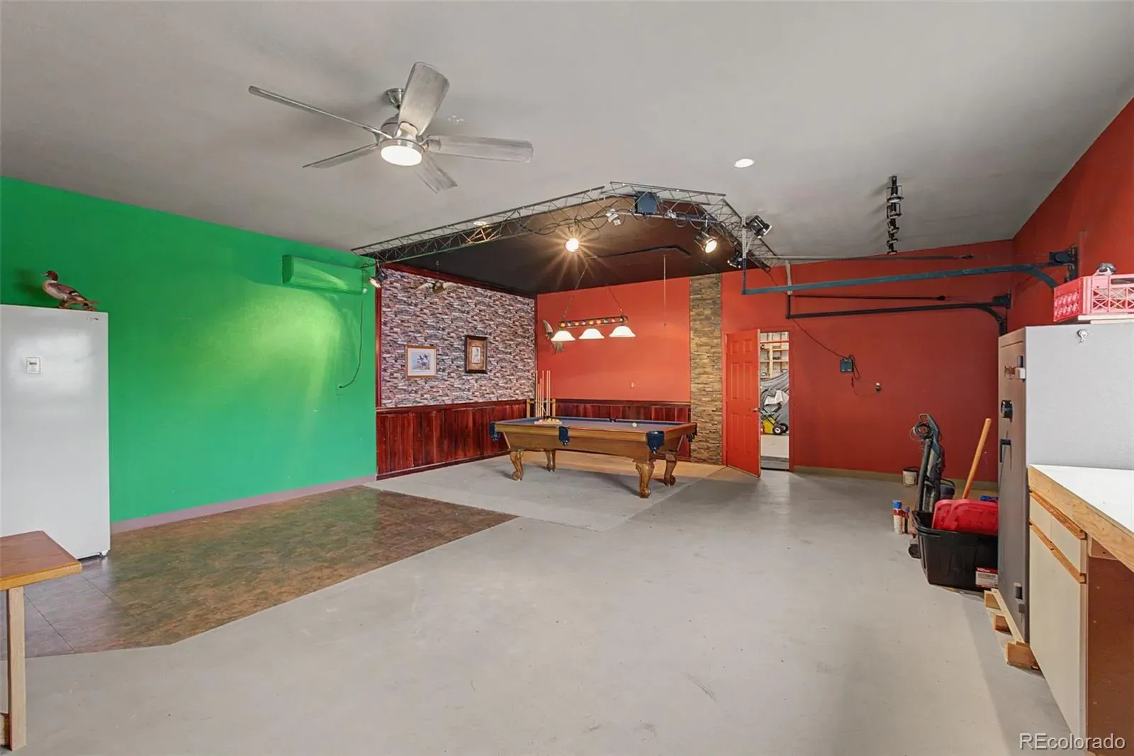 03252026183810 1600 25