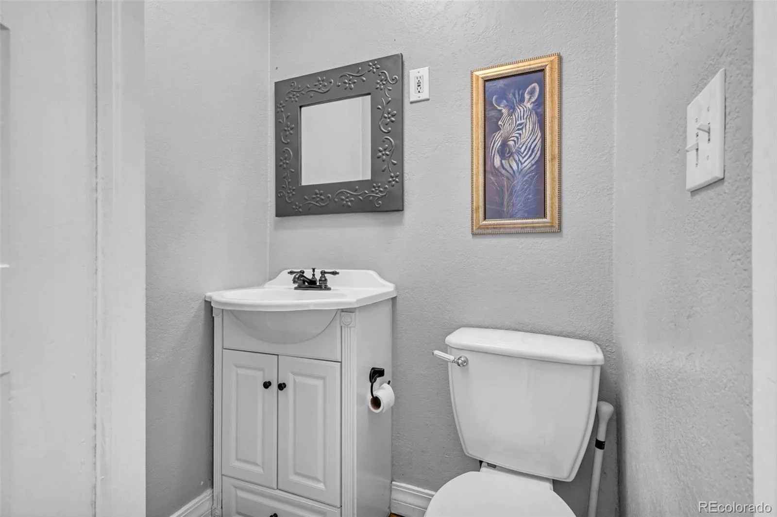 38 W Byers Place Denver CO 80223 | MLS #REC1723060 08052026181433 1600 21