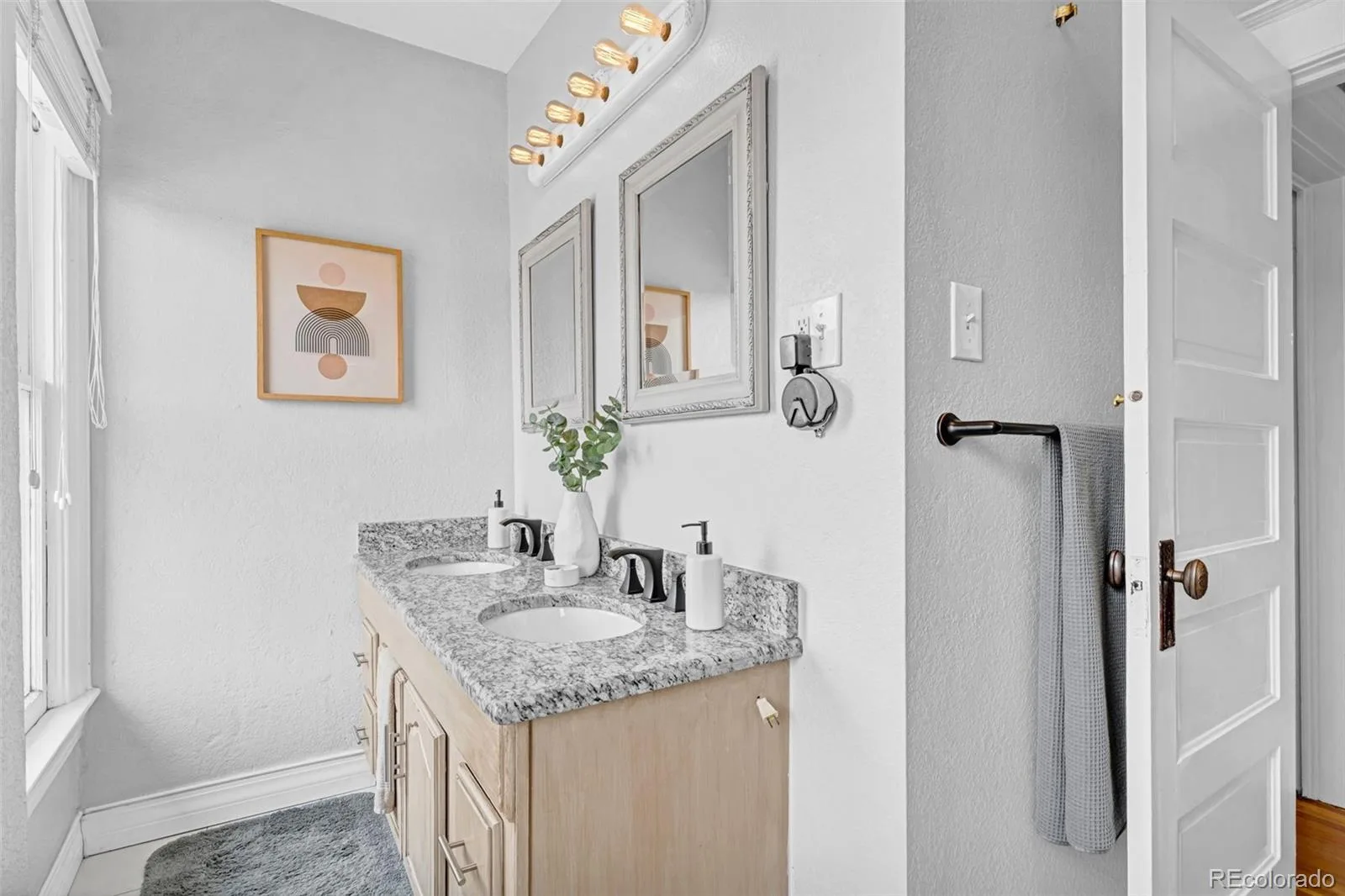 38 W Byers Place Denver CO 80223 | MLS #REC1723060 08052026181433 1600 26