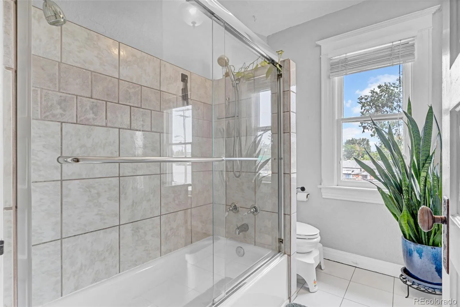 38 W Byers Place Denver CO 80223 | MLS #REC1723060 08052026181433 1600 27