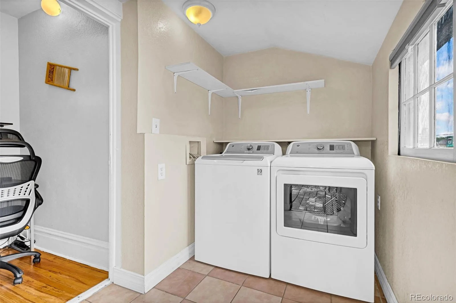 38 W Byers Place Denver CO 80223 | MLS #REC1723060 08052026181433 1600 31