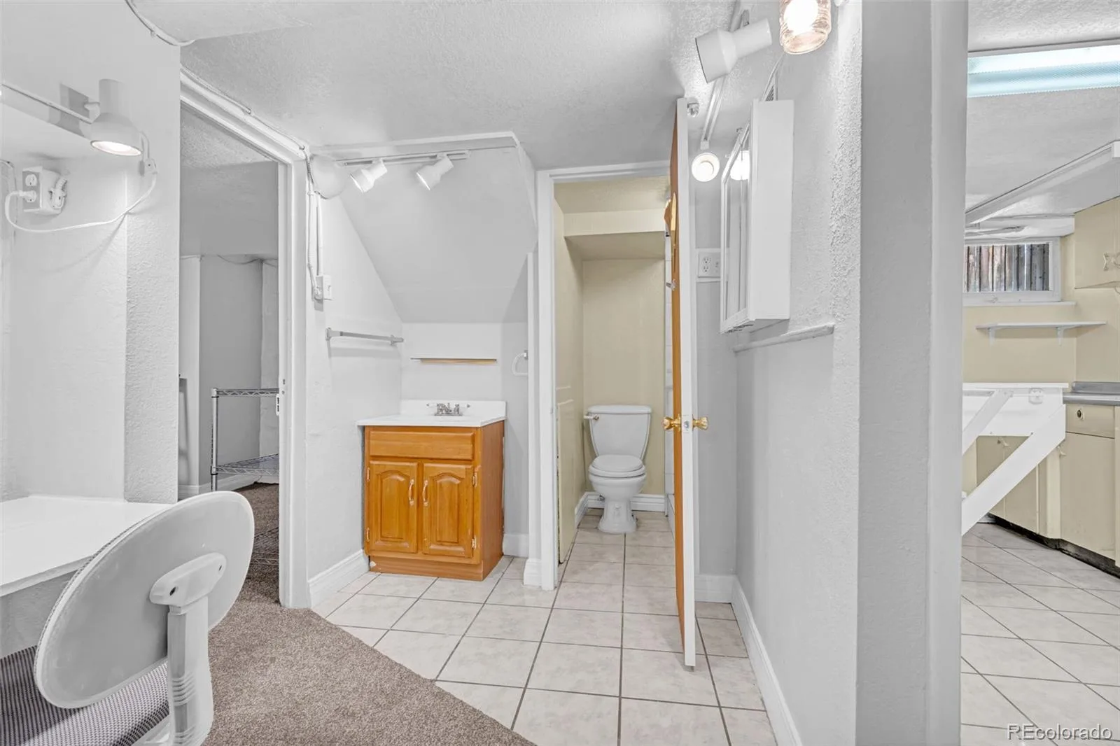 38 W Byers Place Denver CO 80223 | MLS #REC1723060 08052026181433 1600 36