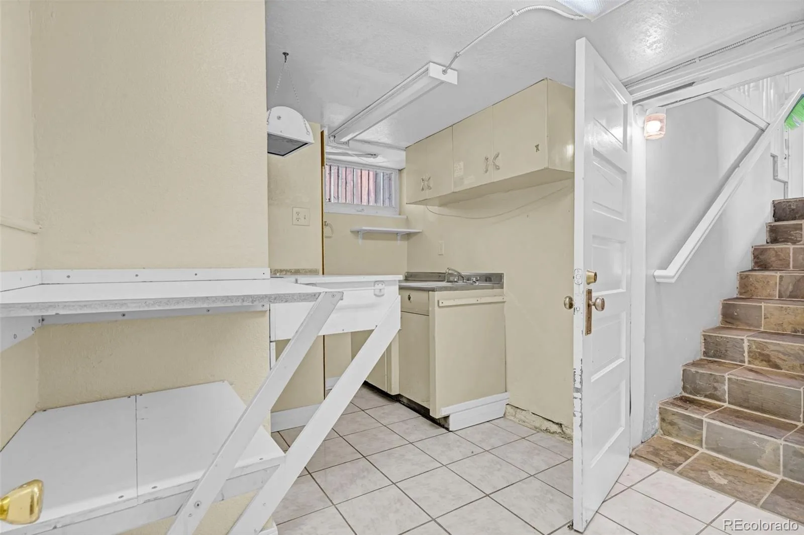 38 W Byers Place Denver CO 80223 | MLS #REC1723060 08052026181433 1600 37