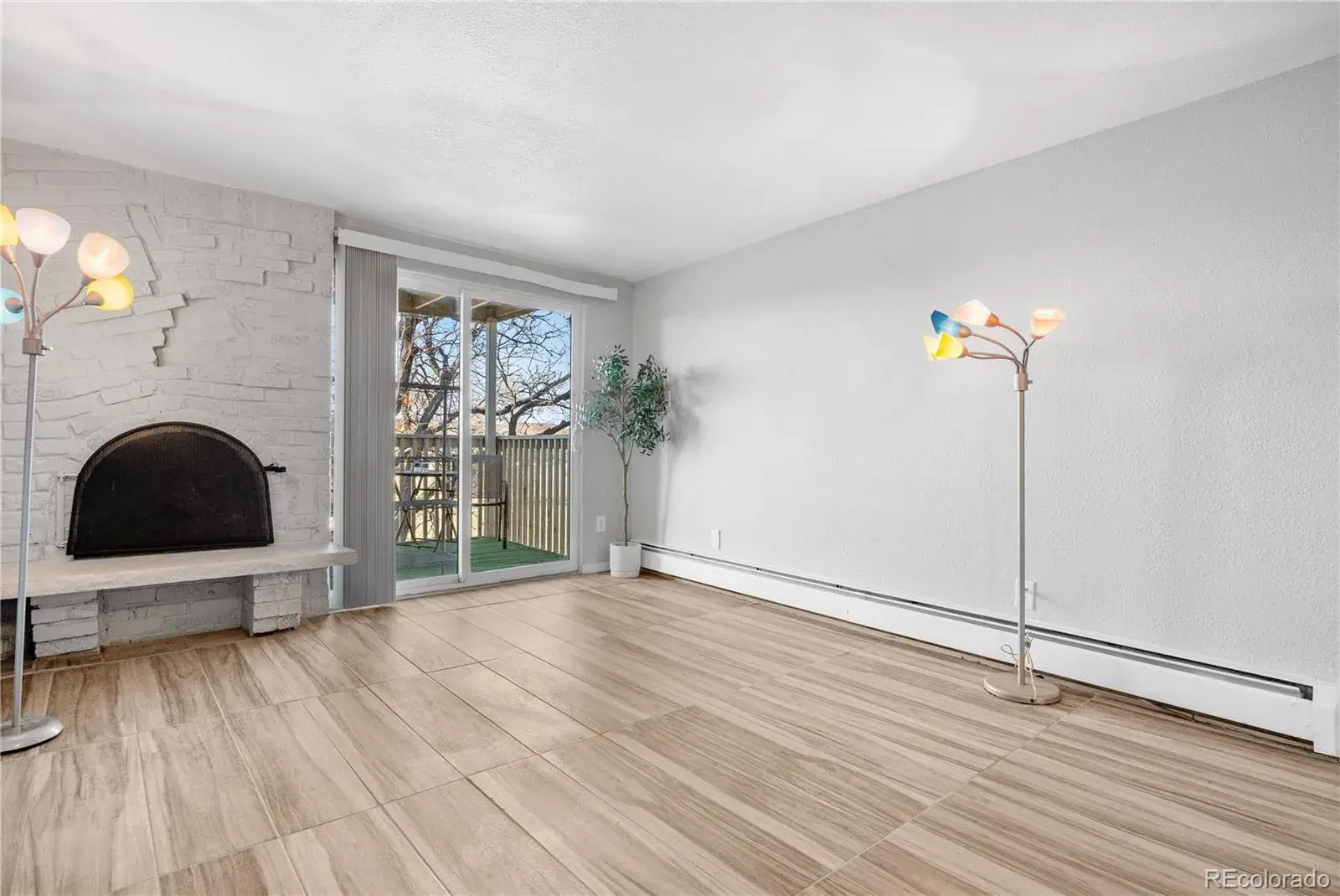 1304 S Parker Road #359 Denver CO 80231 MLS #REC1726470 09132025010432 1600 10