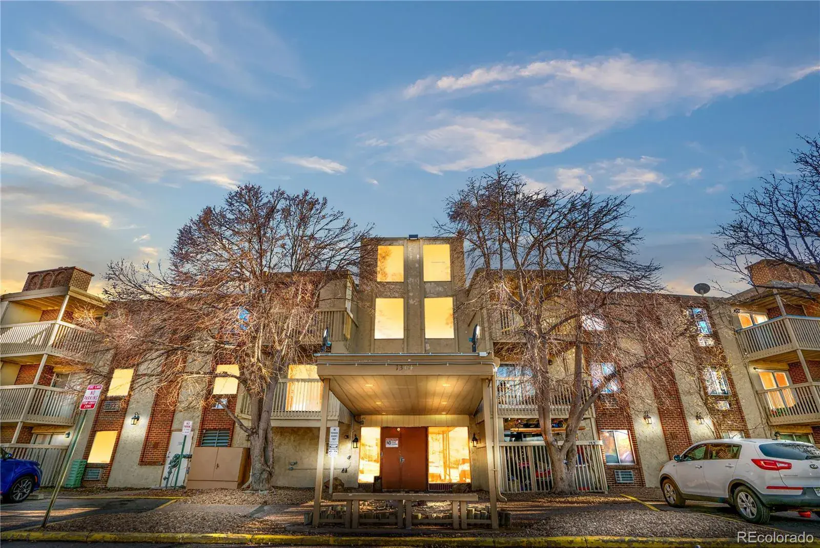 1304 S Parker Road #359 Denver CO 80231 MLS #REC1726470 09132025010432 1600 6