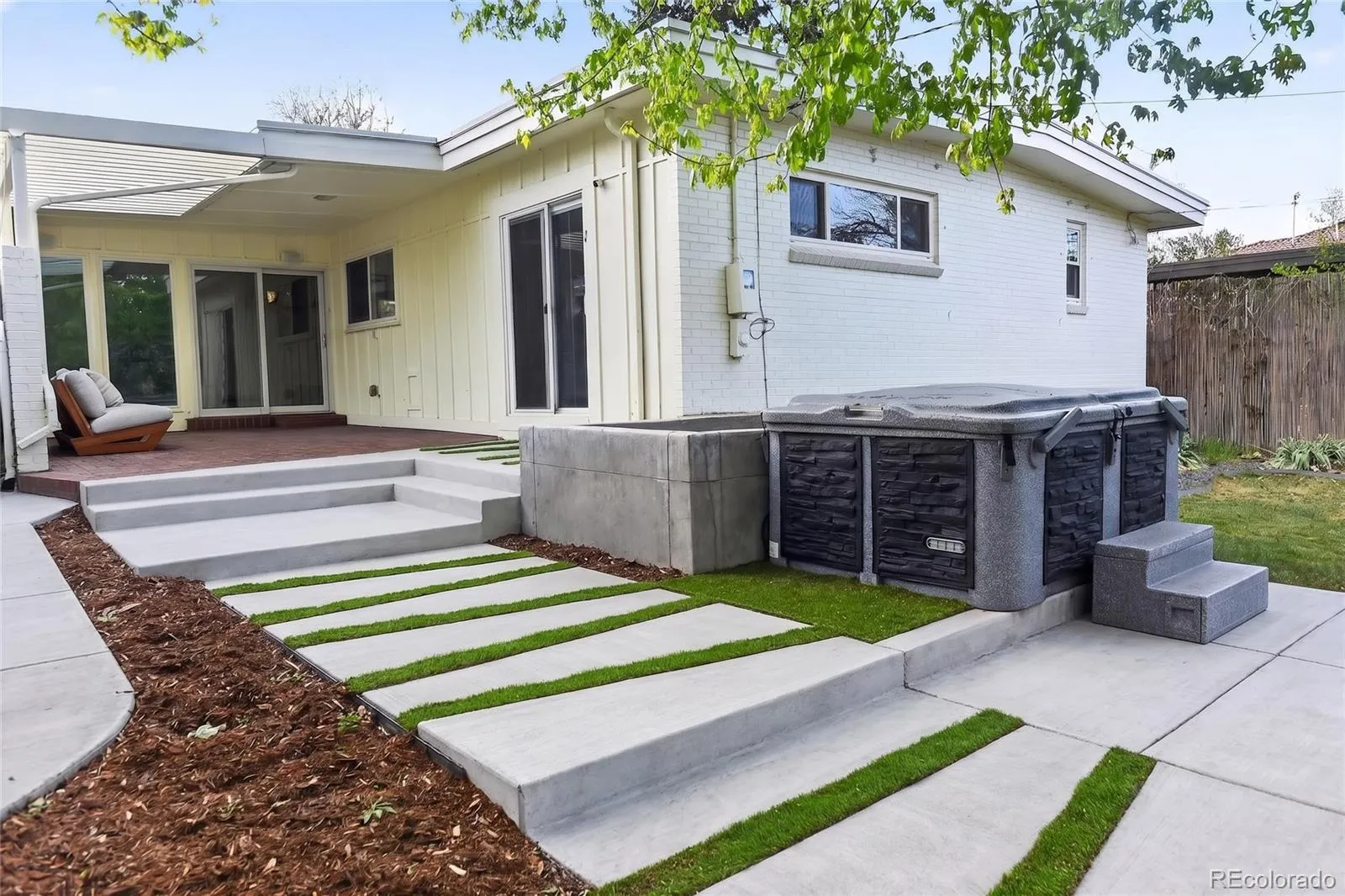 04202026222535 1600 26