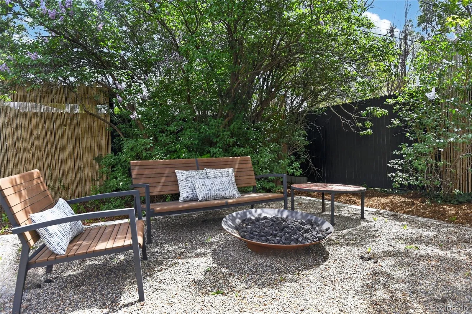 04202026222535 1600 30