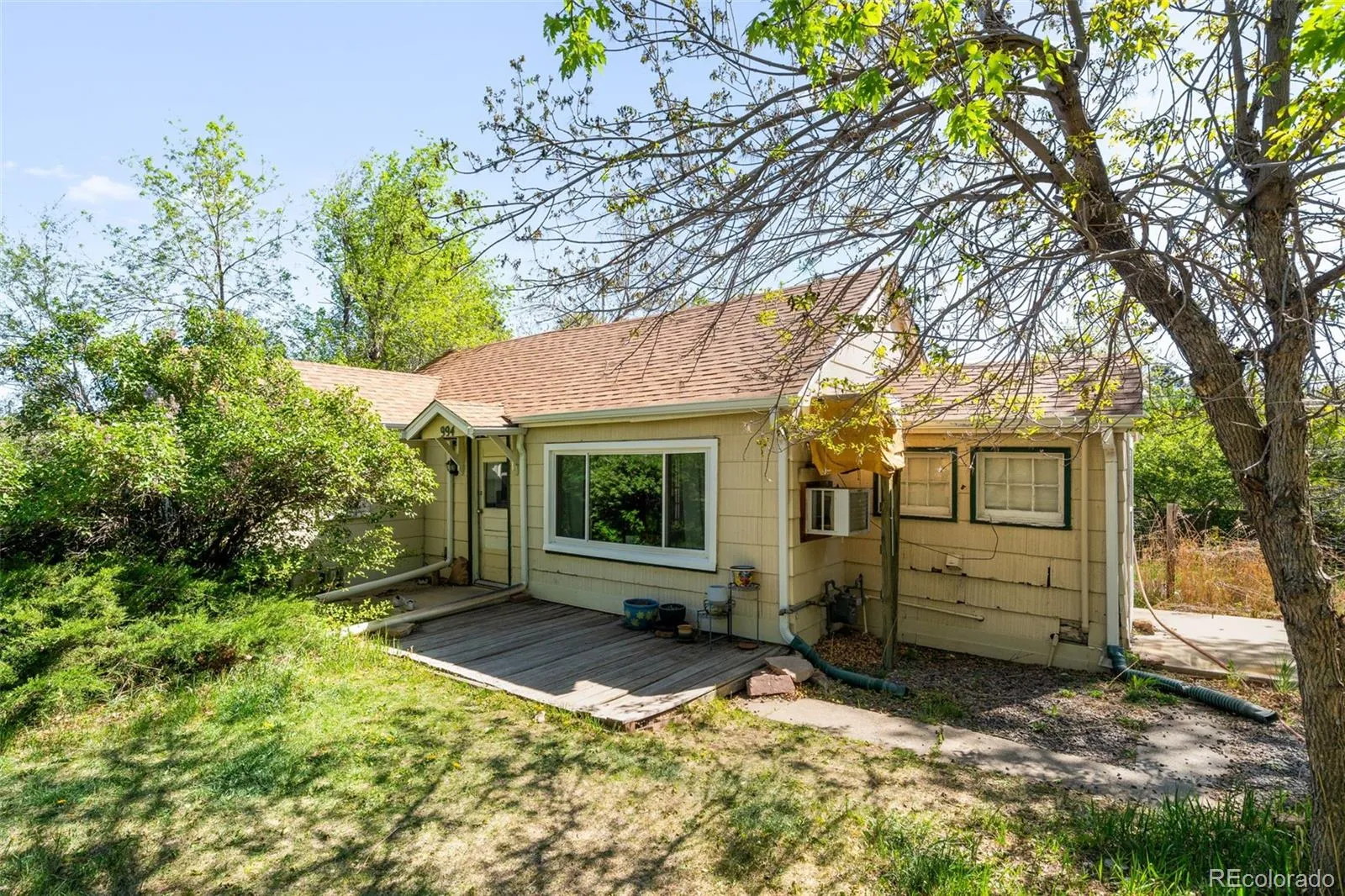 994 Welch Street Lakewood CO 80401 MLS #REC1727840 04292026205220 1600 0