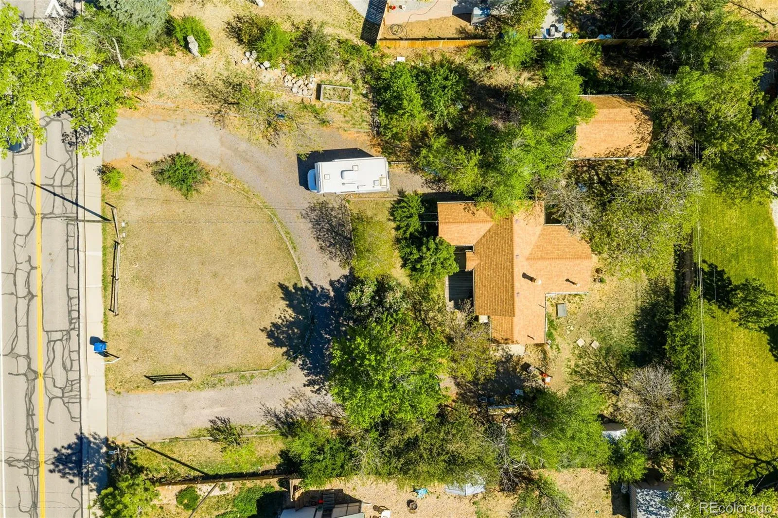 994 Welch Street Lakewood CO 80401 MLS #REC1727840 04292026205220 1600 1