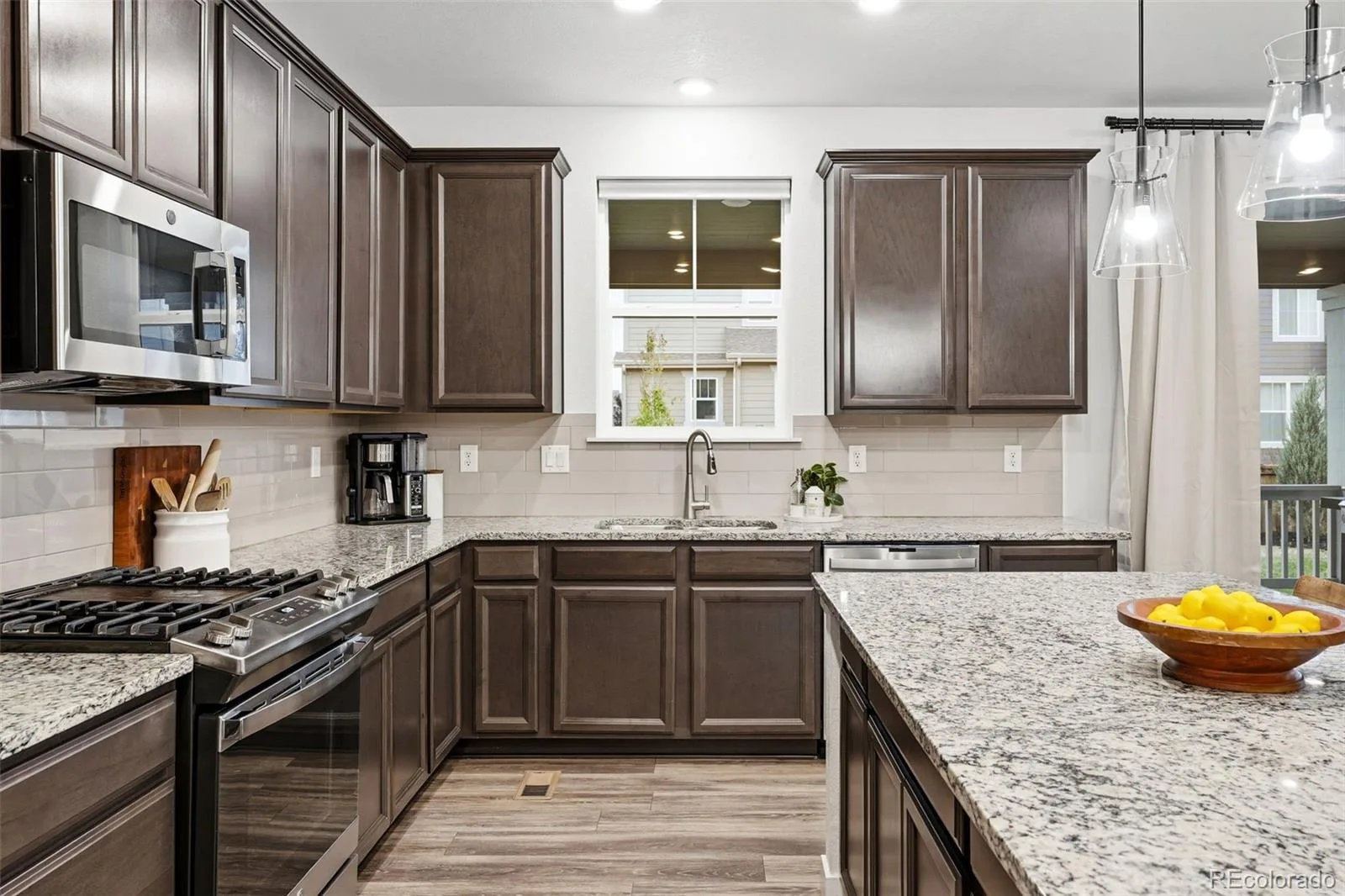 847 Rosevine Lane Erie CO 80516 | MLS #REC1728038 07242026182121 1600 9