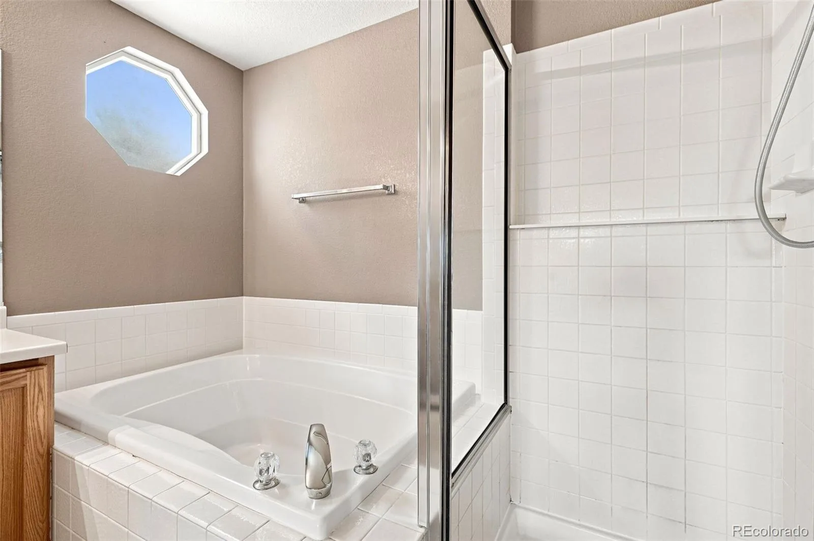 6155 Medford Court Castle Rock CO 80104 | MLS #REC1730077 08122026230612 1600 29