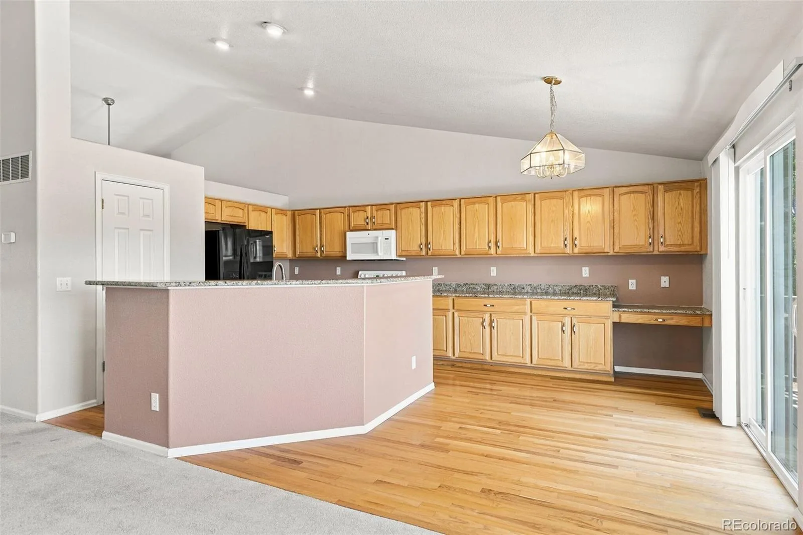 6155 Medford Court Castle Rock CO 80104 | MLS #REC1730077 08122026230612 1600 37