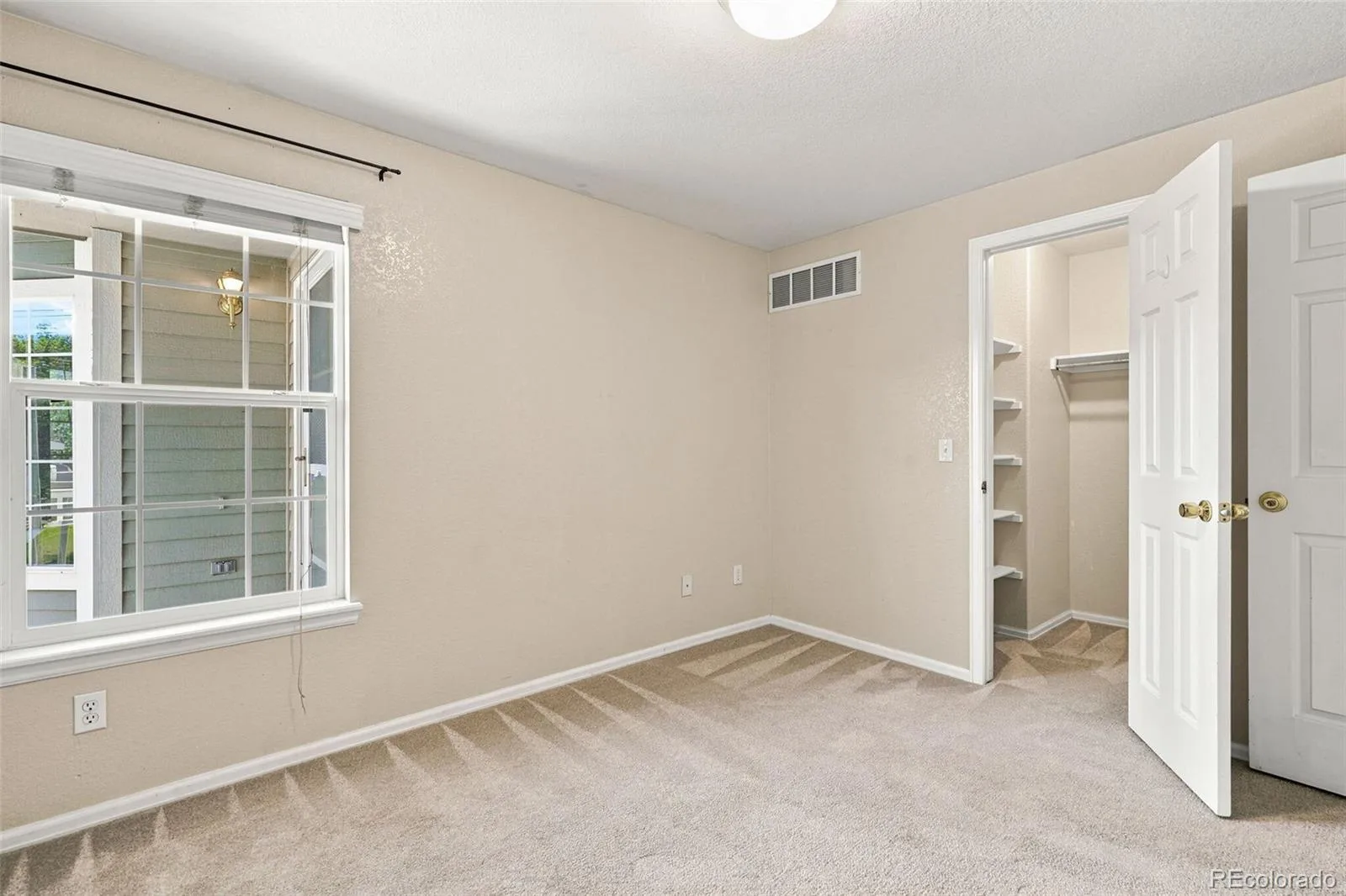 6155 Medford Court Castle Rock CO 80104 | MLS #REC1730077 08122026230612 1600 45