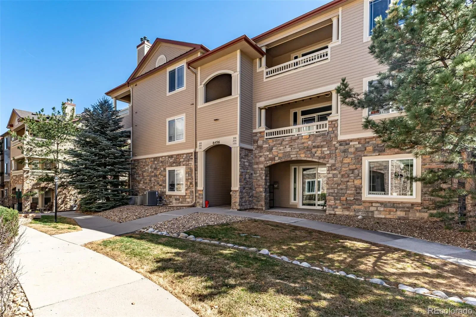 8456 S Hoyt Way #308 Littleton CO 80128 MLS #REC1731016 03212026154900 1600 1