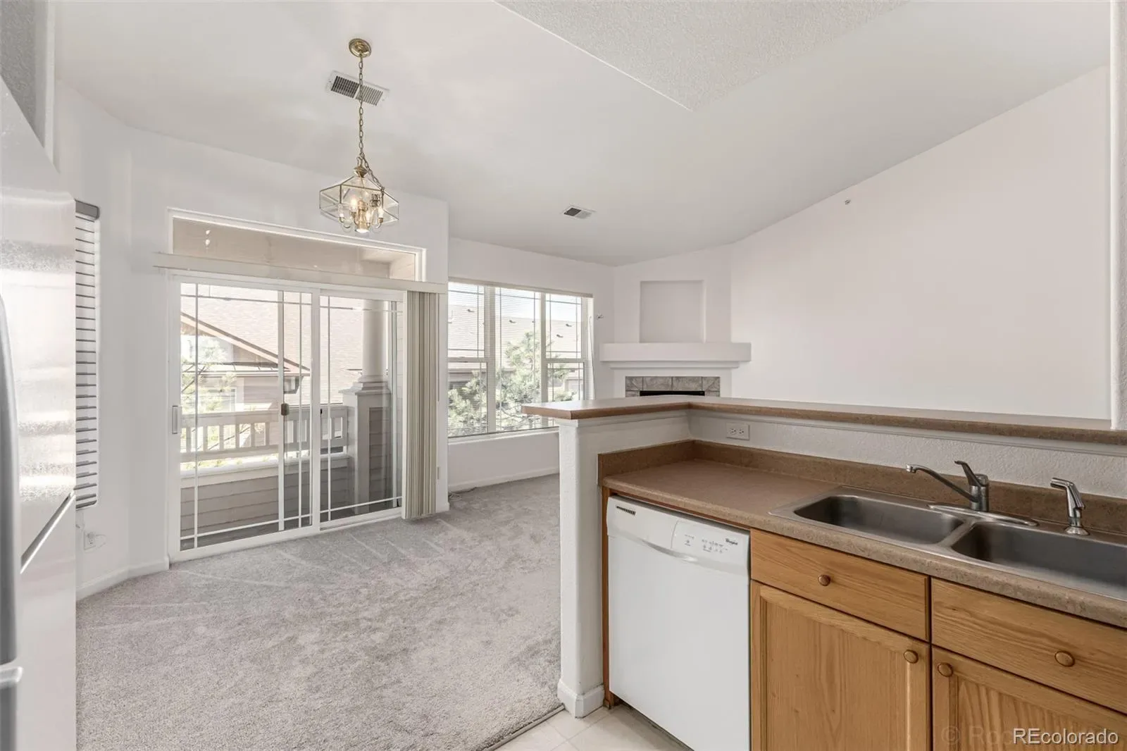 8456 S Hoyt Way #308 Littleton CO 80128 MLS #REC1731016 03212026154900 1600 12