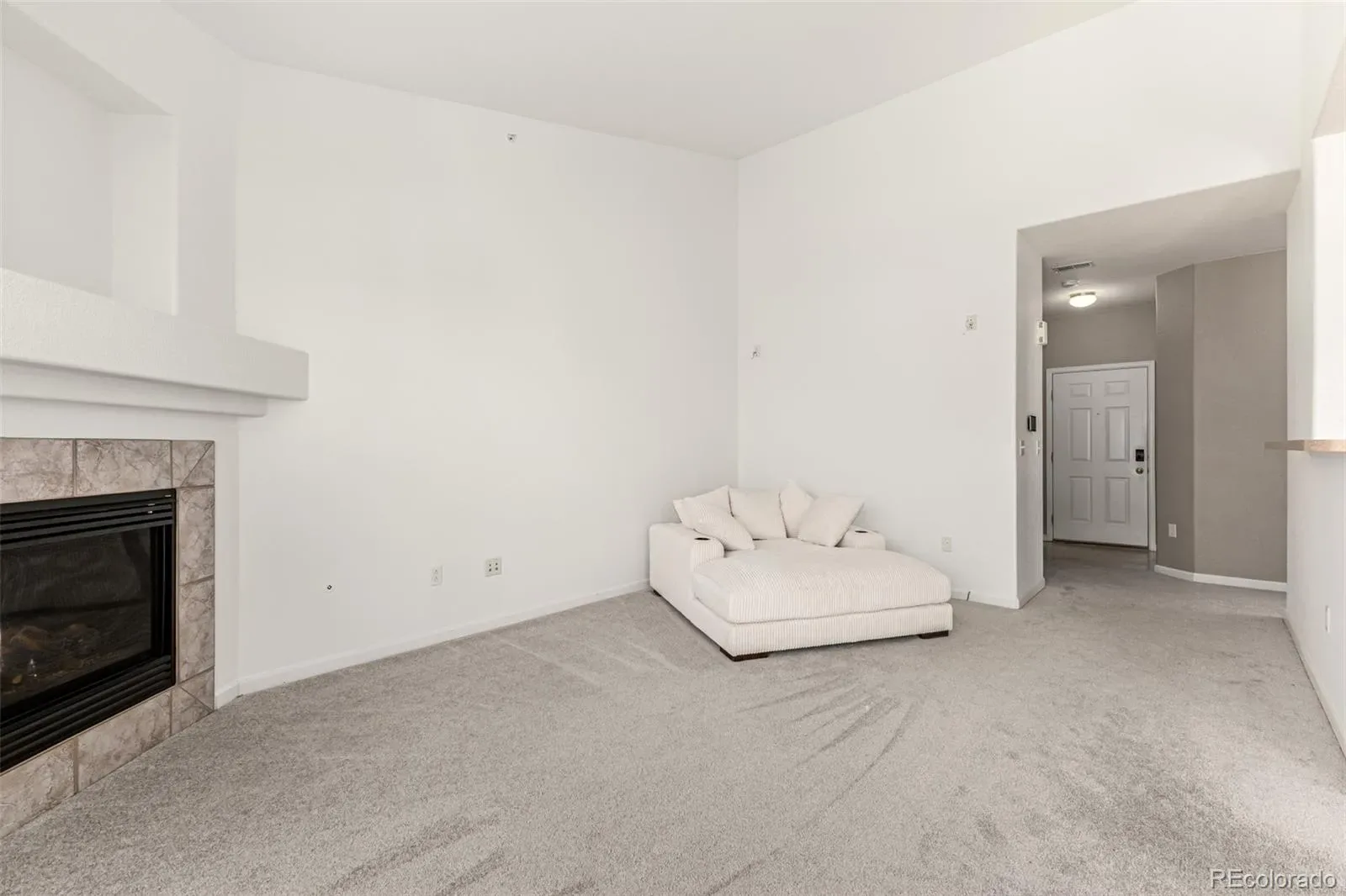 8456 S Hoyt Way #308 Littleton CO 80128 MLS #REC1731016 03212026154900 1600 5