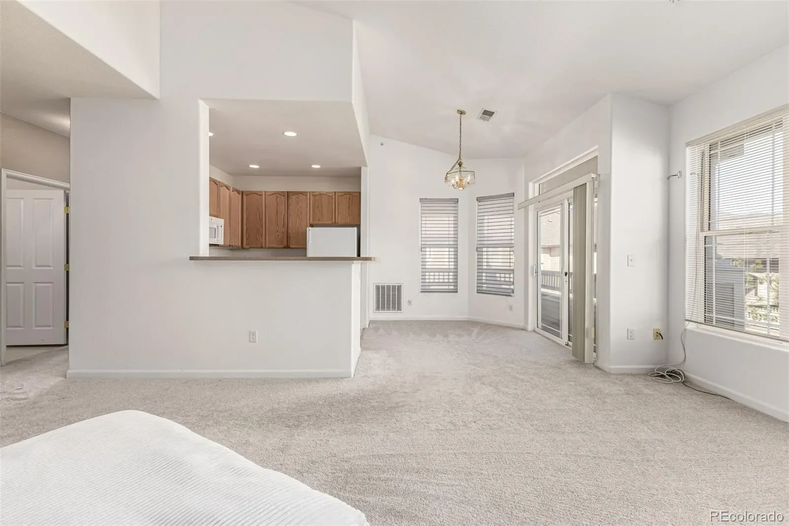 8456 S Hoyt Way #308 Littleton CO 80128 MLS #REC1731016 03212026154900 1600 6
