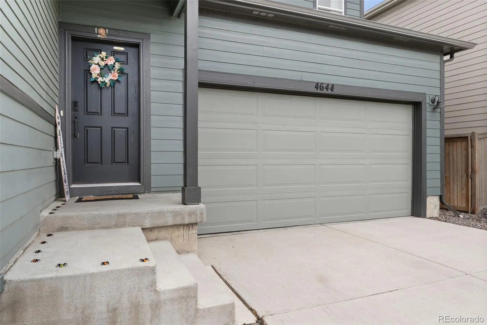 04122026093044 1600 1