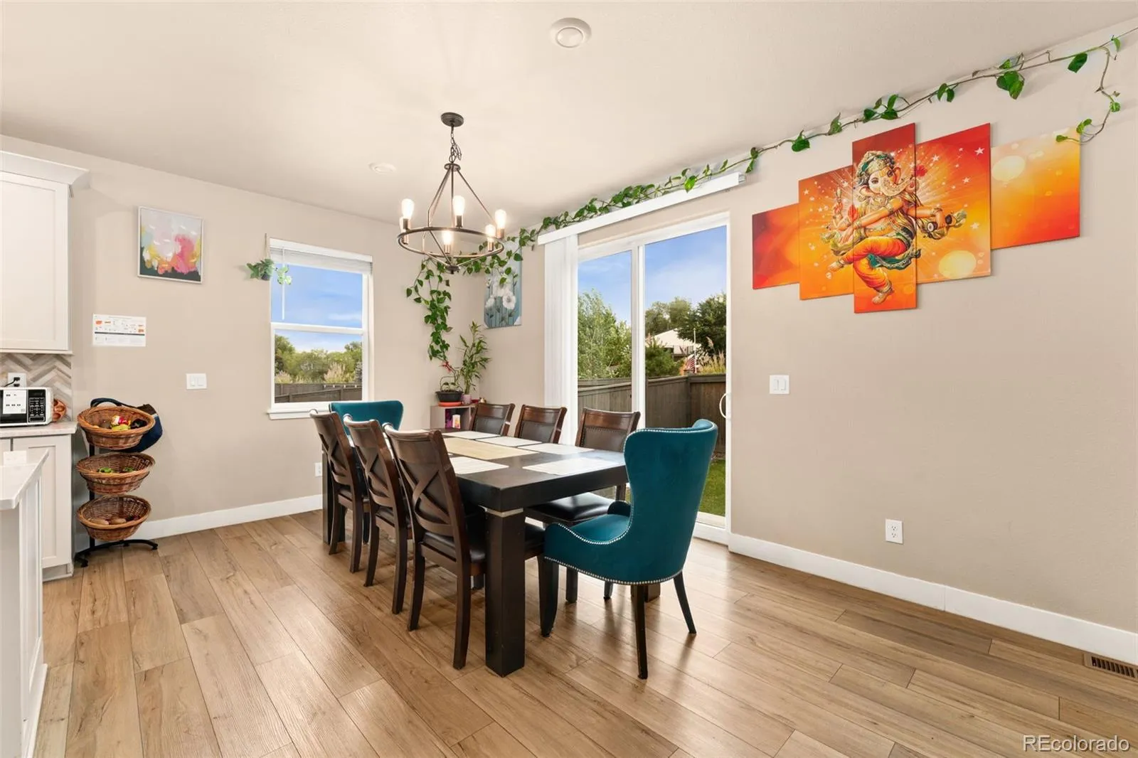 04122026093044 1600 12