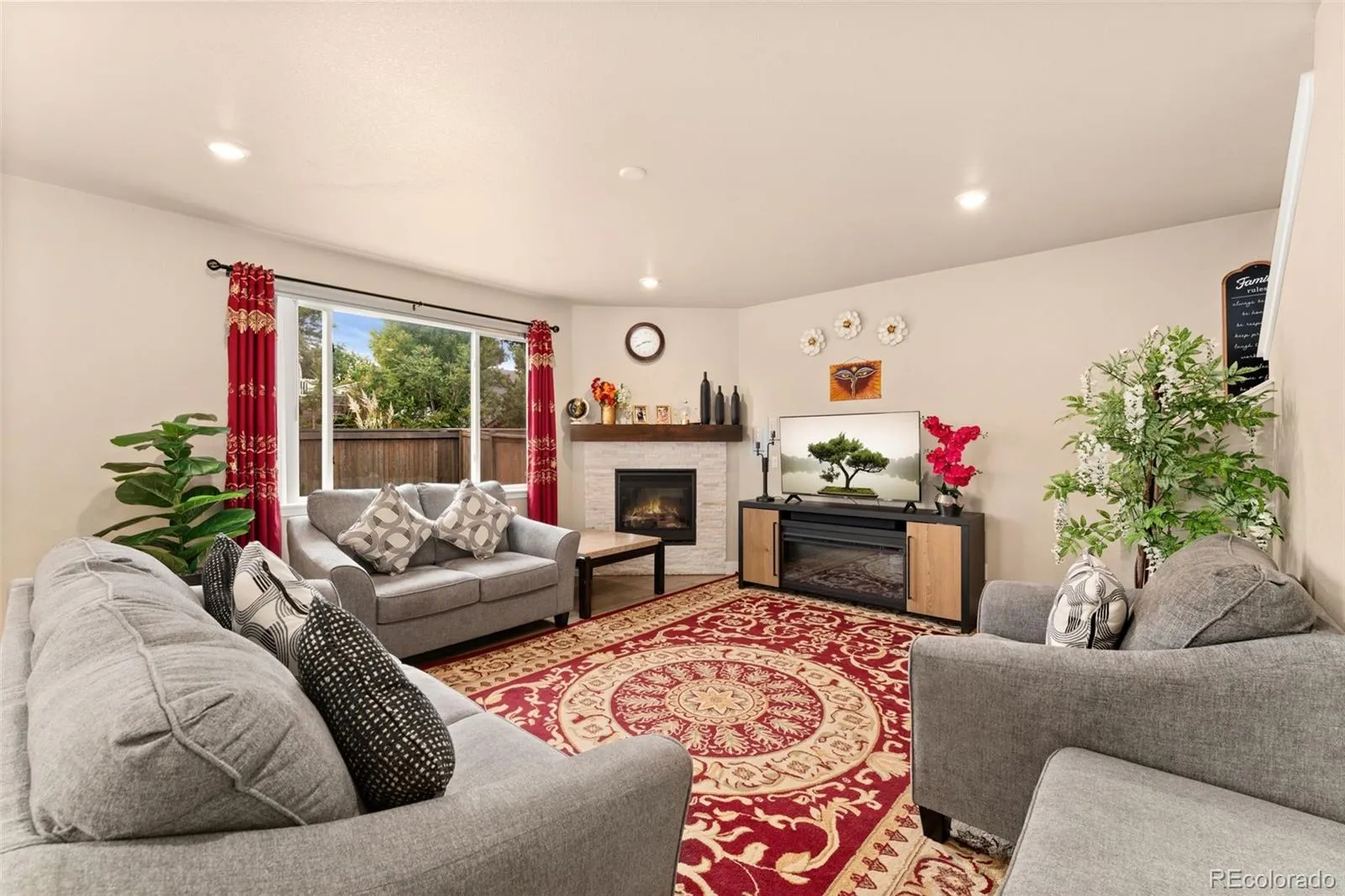 04122026093044 1600 13