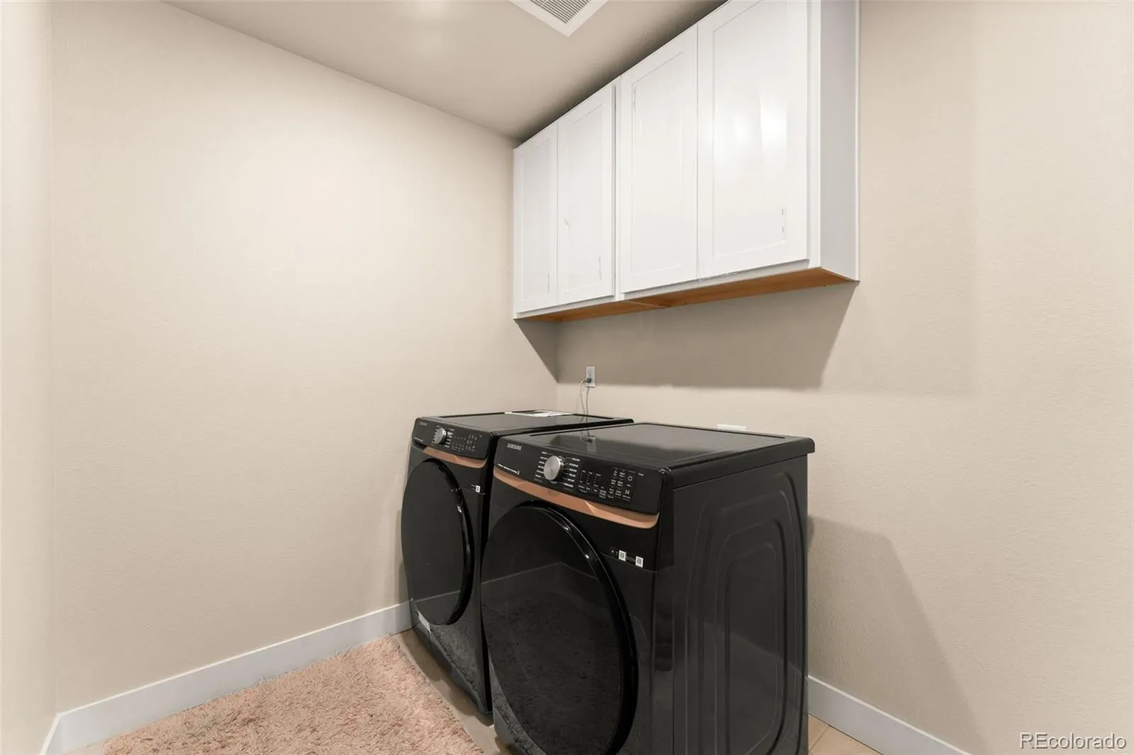 04122026093044 1600 22