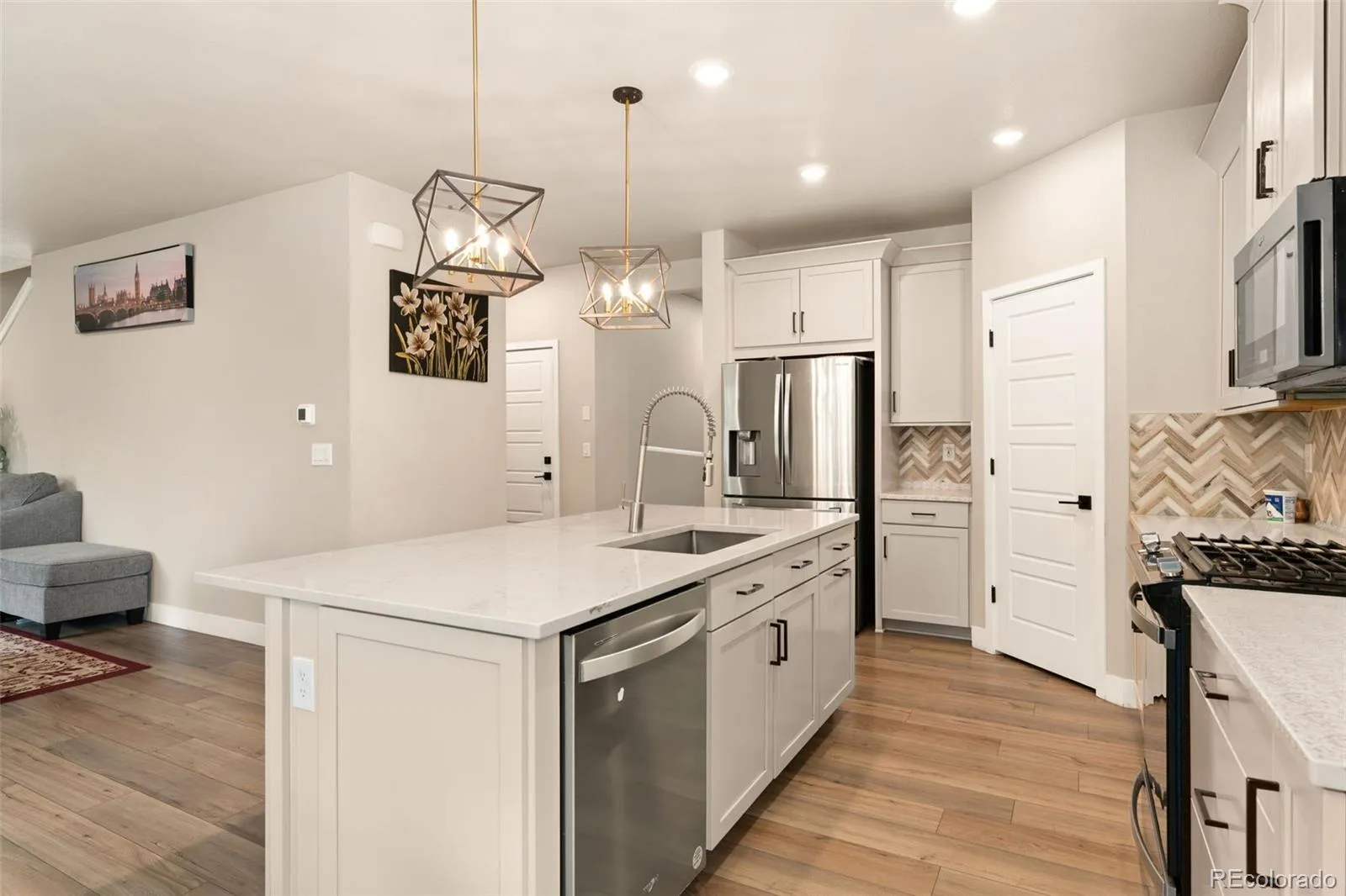 04122026093044 1600 9