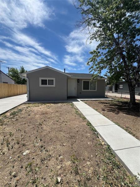 6751 Birch Street Commerce City CO 80022 | MLS #REC1731842 MLS #REC1731842 image #0
