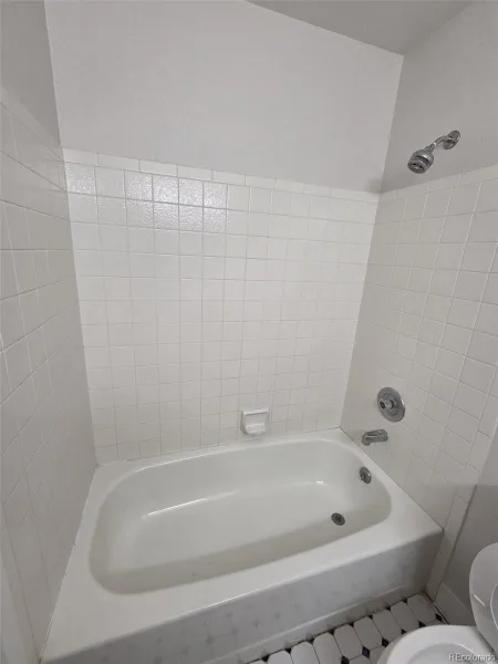 75 N Holcomb Street Castle Rock CO 80104 | MLS #REC1732818 08172026024545 800 21
