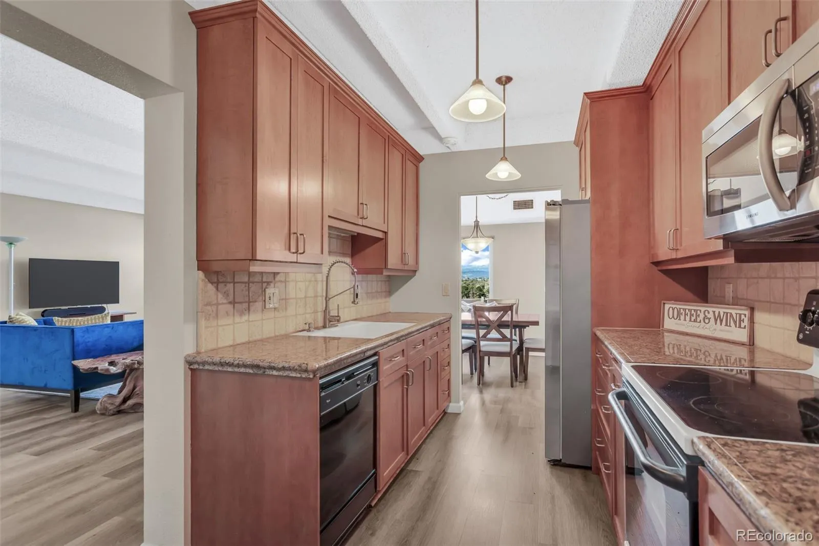 7877 E Mississippi Avenue #301 Denver CO 80247 MLS #REC1732937 05212026235054 1600 4