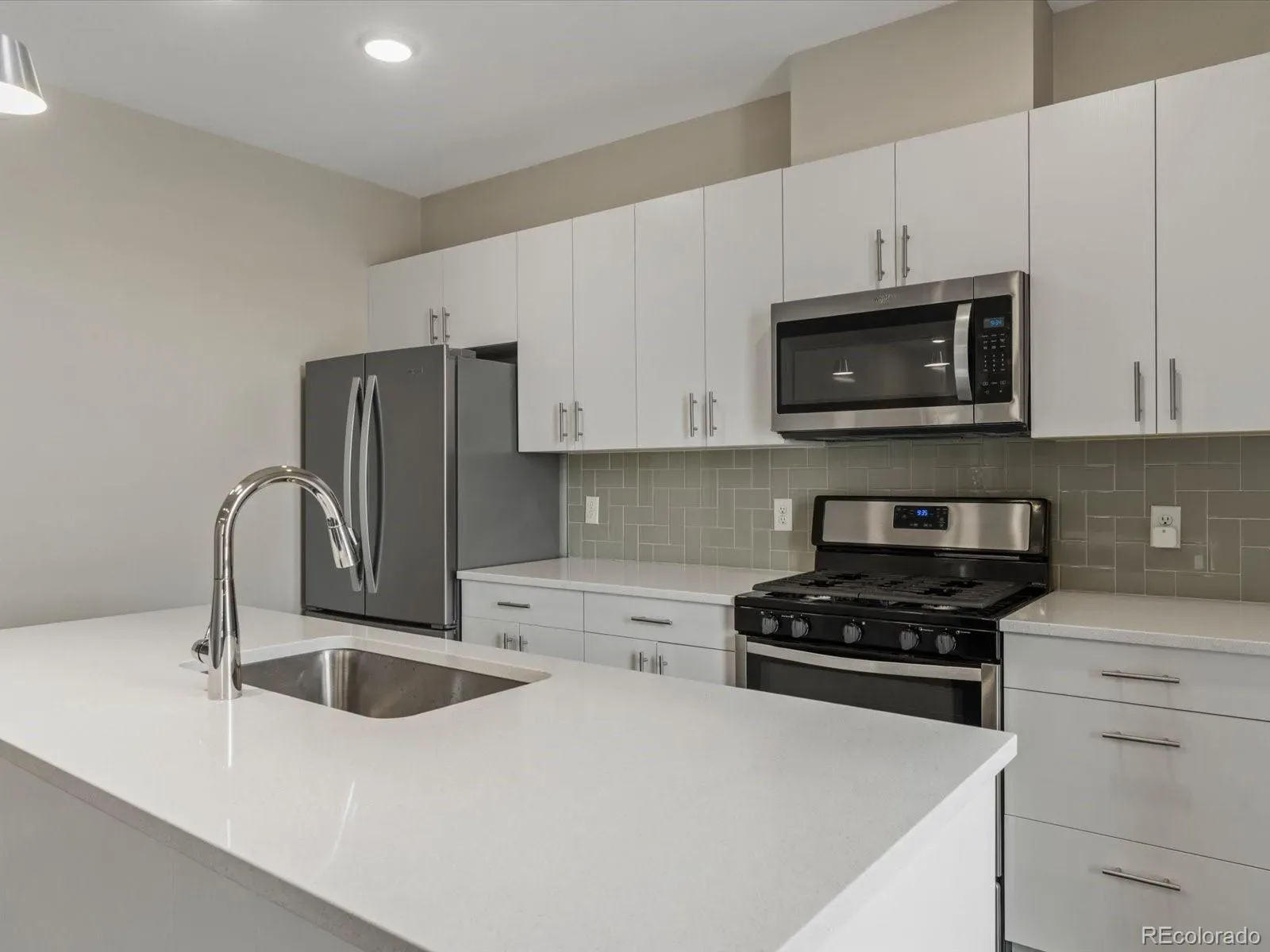 2374 S University Boulevard #501 Denver CO 80210 MLS #REC1734517 03132026223530 1600 11