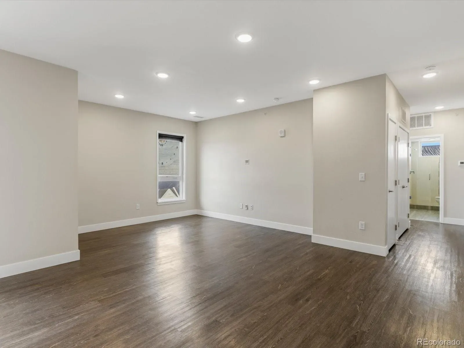 2374 S University Boulevard #501 Denver CO 80210 MLS #REC1734517 03132026223530 1600 3