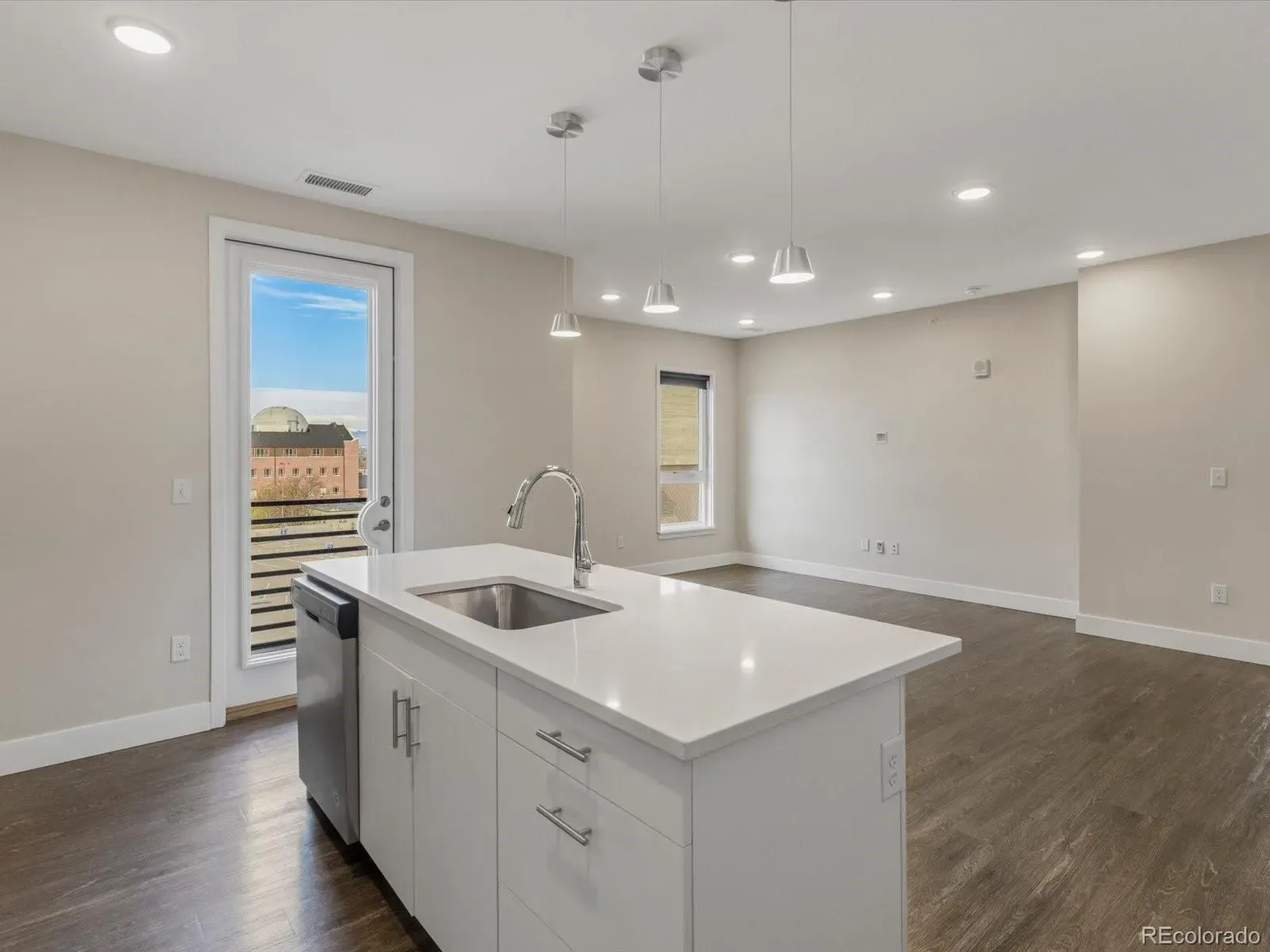 2374 S University Boulevard #501 Denver CO 80210 MLS #REC1734517 03132026223530 1600 9