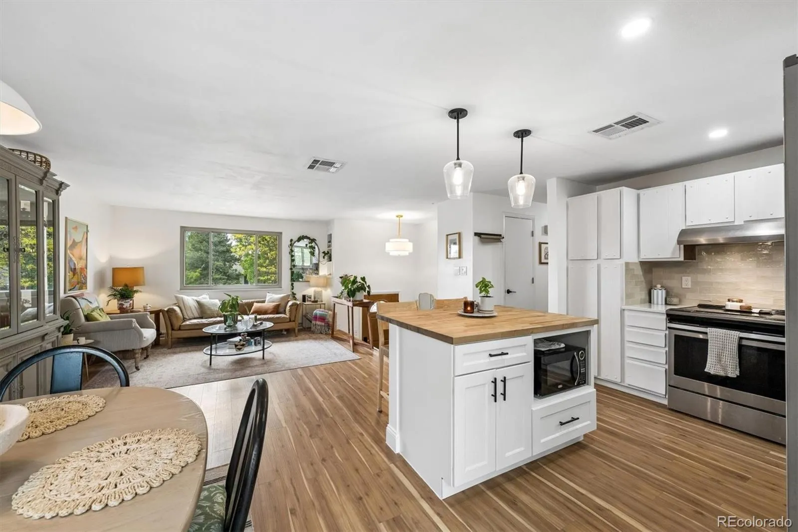 6825 Newland Street Arvada CO 80003 MLS #REC1735152 05282026132403 1600 6