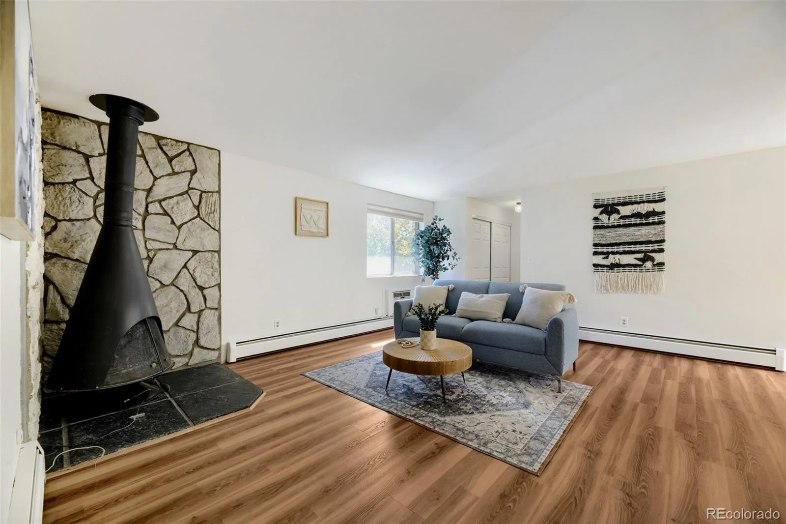 81 Newark Street #D Aurora CO 80012 | MLS #REC1736565 10152026233451 1600 3