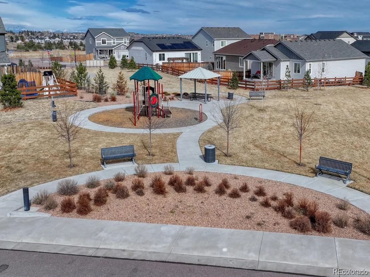 284 Vista Cliff Circle Castle Rock CO 80104 | MLS #REC1737778 08292026161225 1200 25