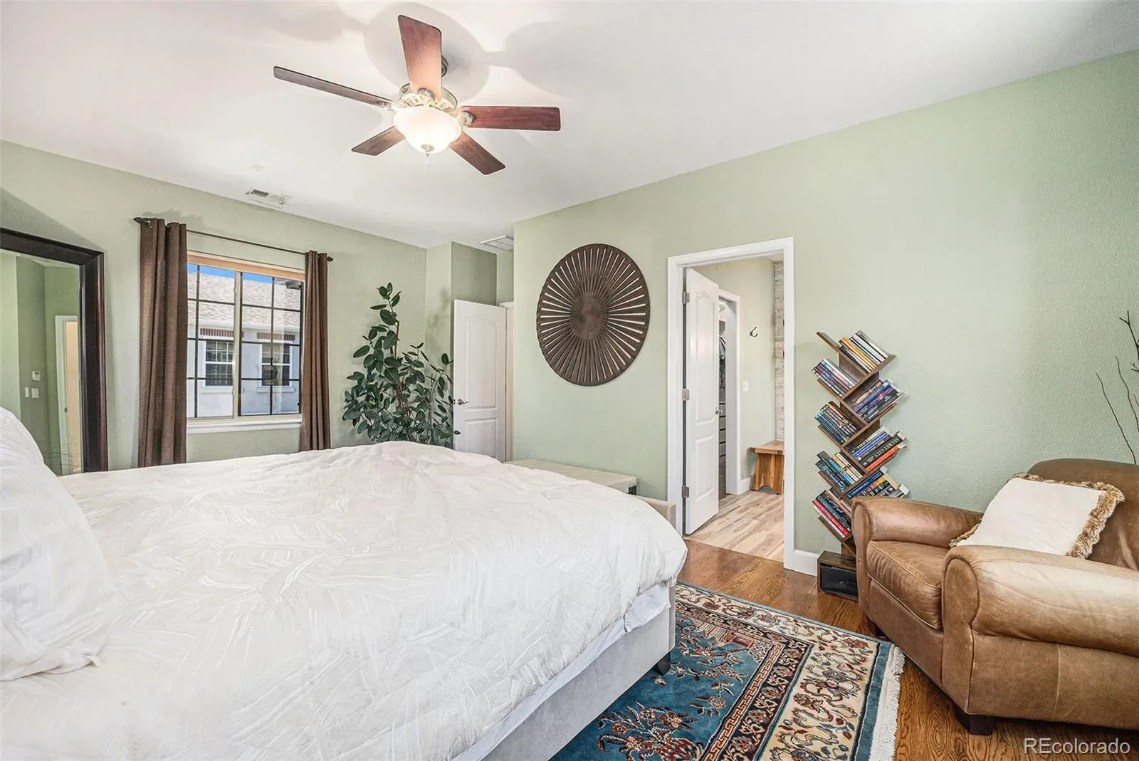 03222026042055 1600 16