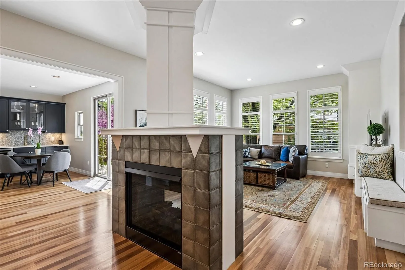 04162026200304 1600 18